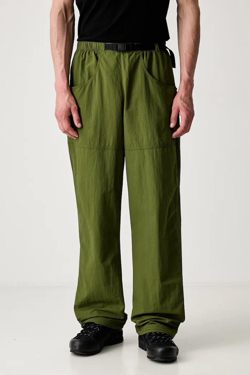 The North Face pantaloni joggers pentru bărbați