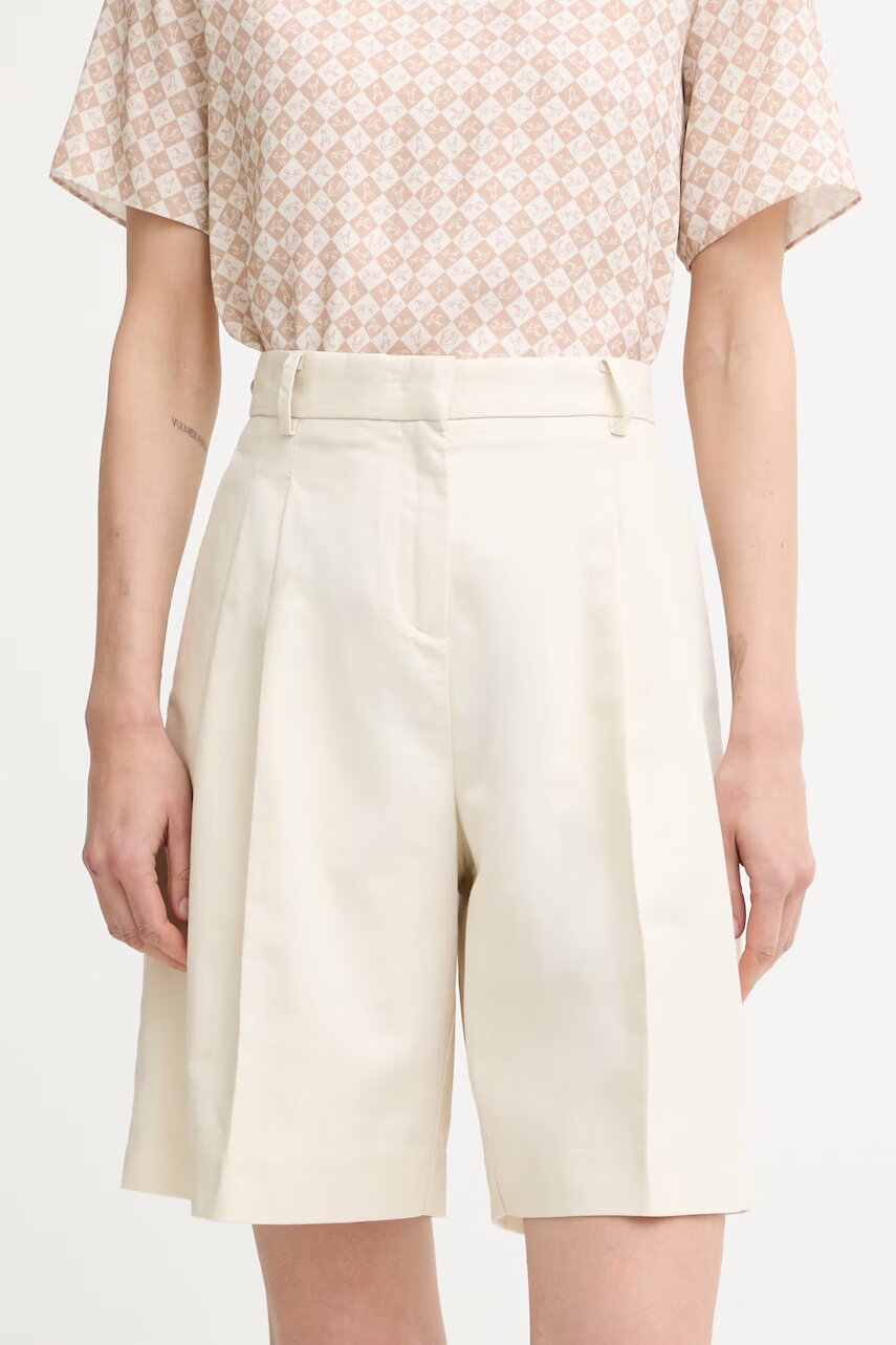 Trussardi pantaloni scurți pentru femei din in