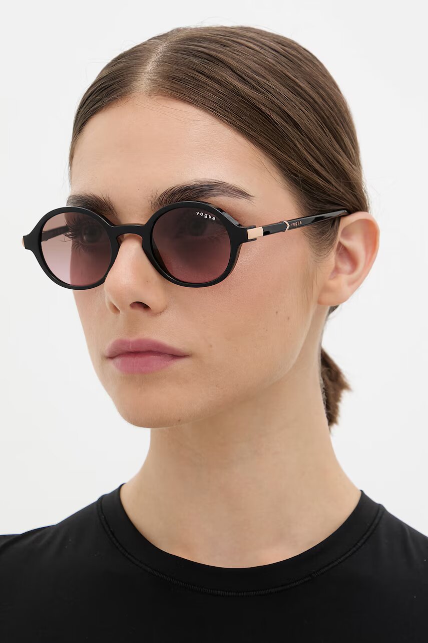 Vogue ochelari de soare pentru femei