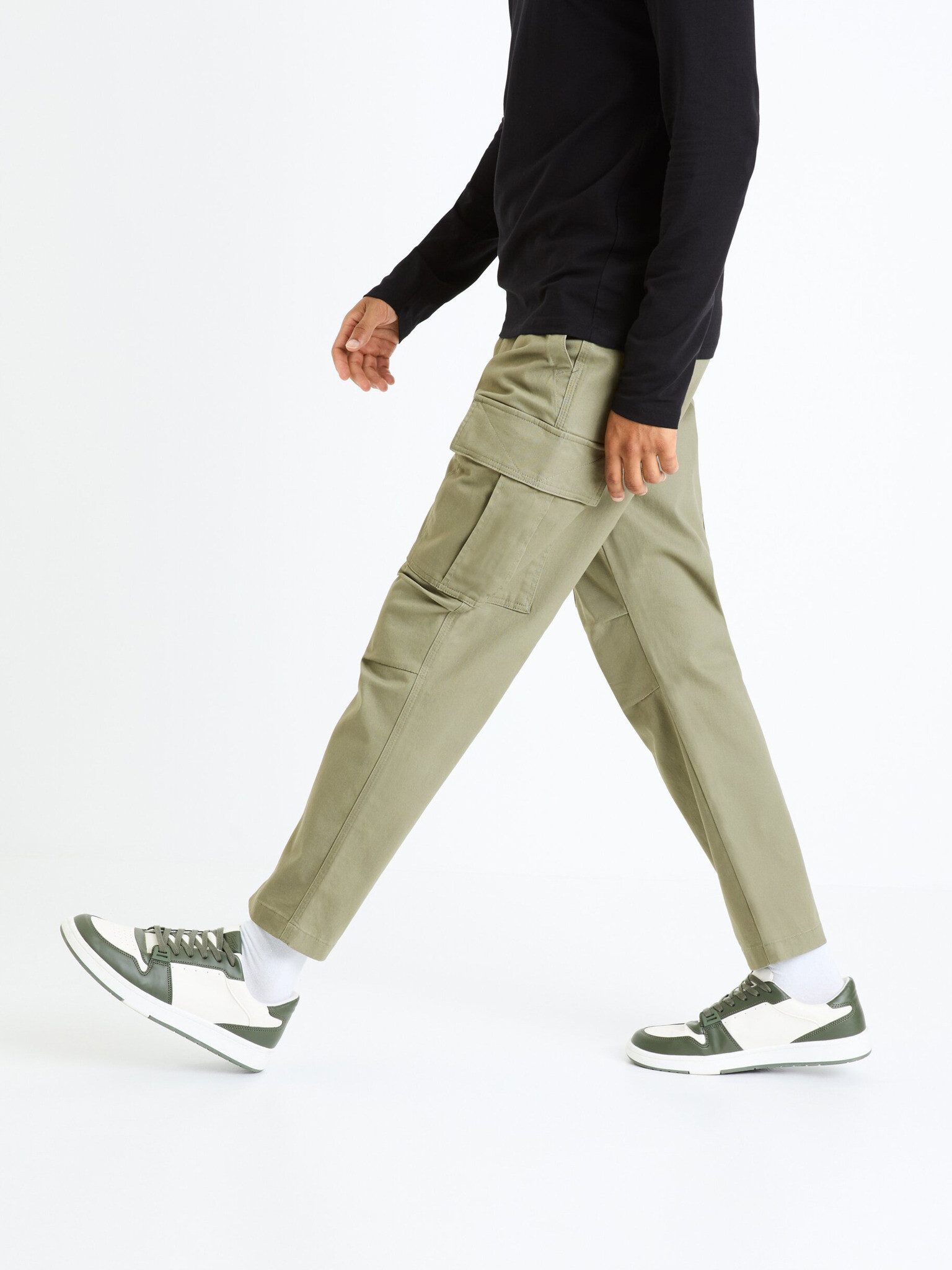 Celio Fopierre Pantaloni Verde - Pled.ro