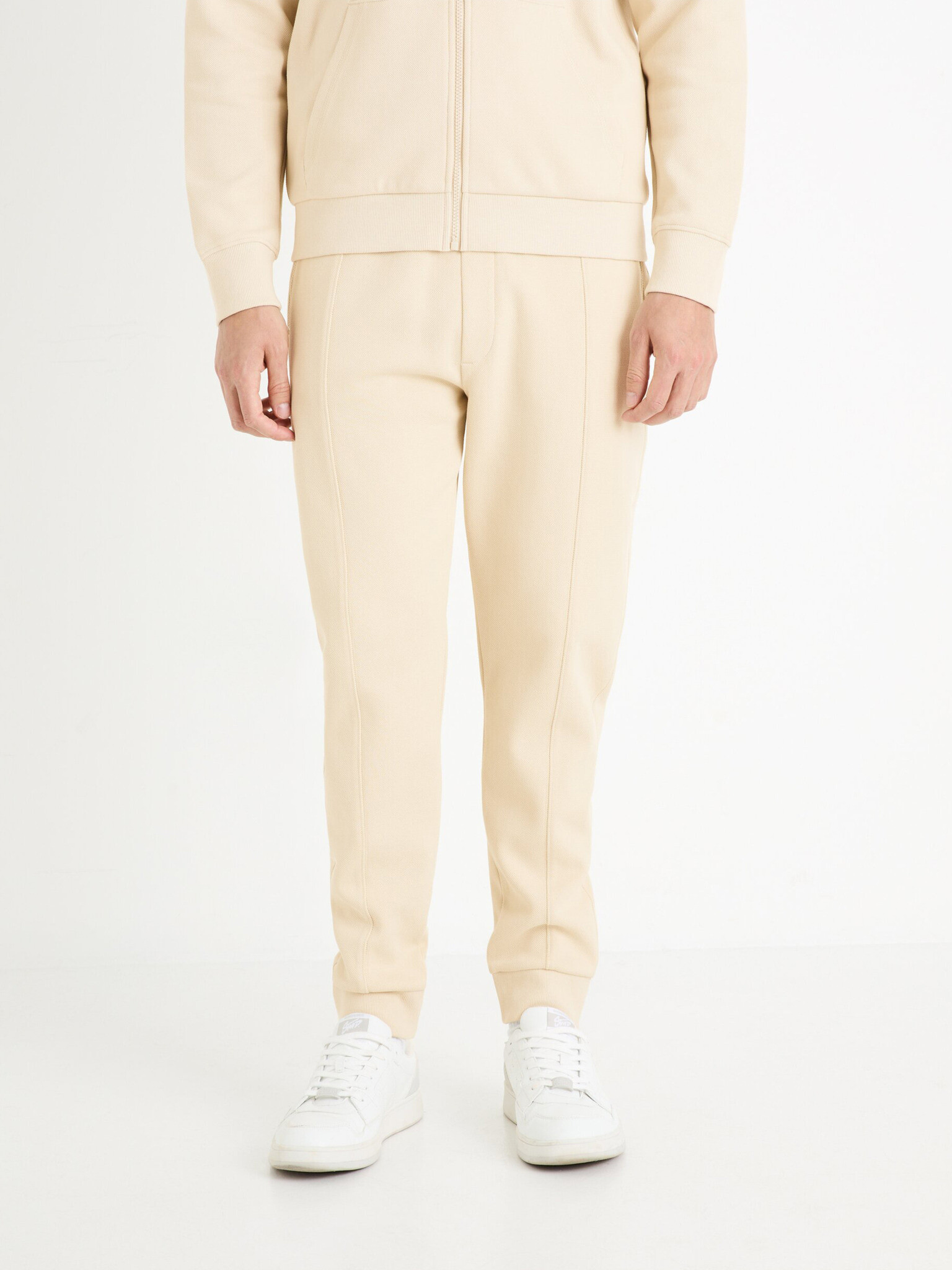 Celio Fopiquet Pantaloni de trening Bej - Pled.ro