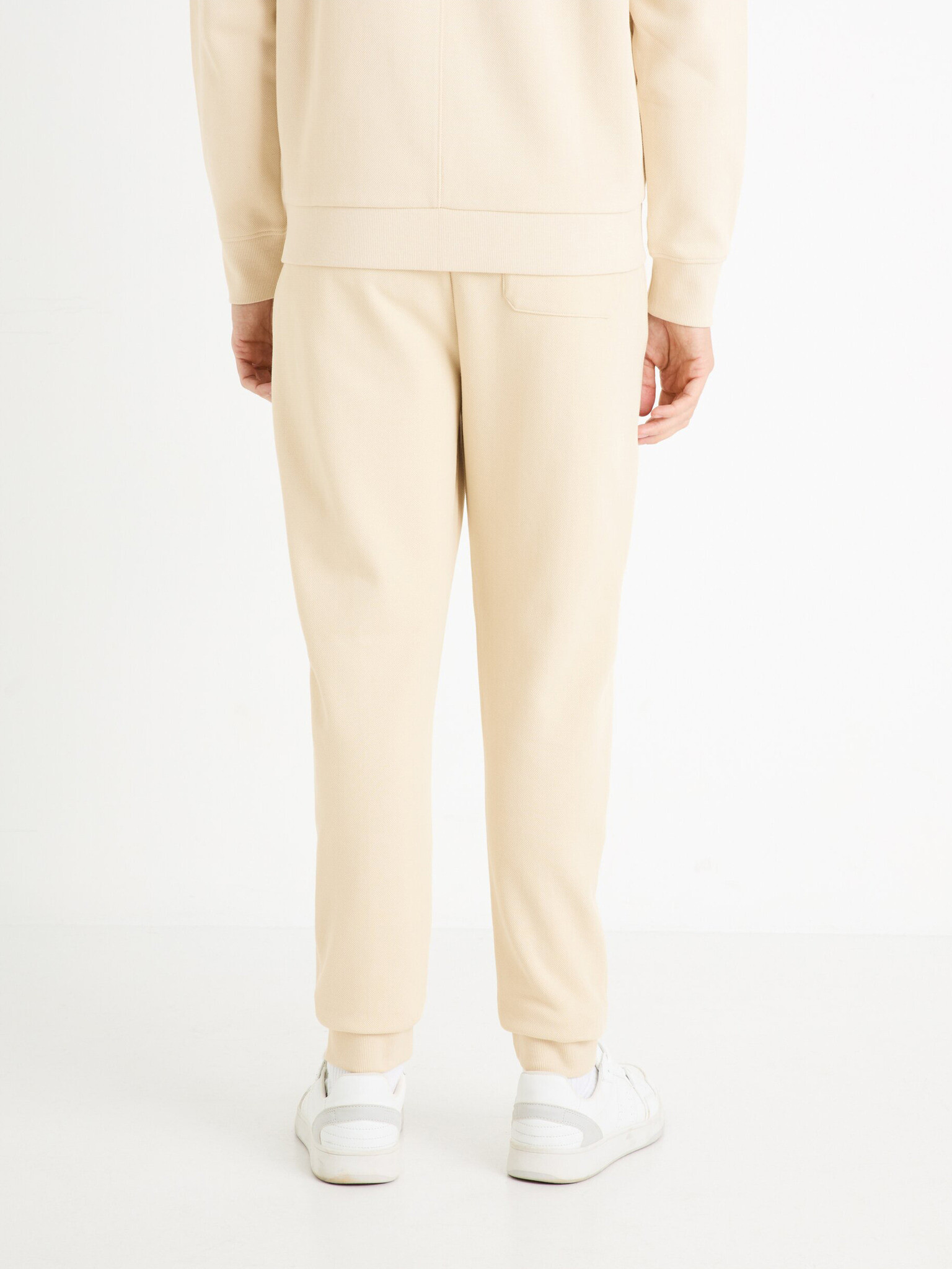 Celio Fopiquet Pantaloni de trening Bej - Pled.ro