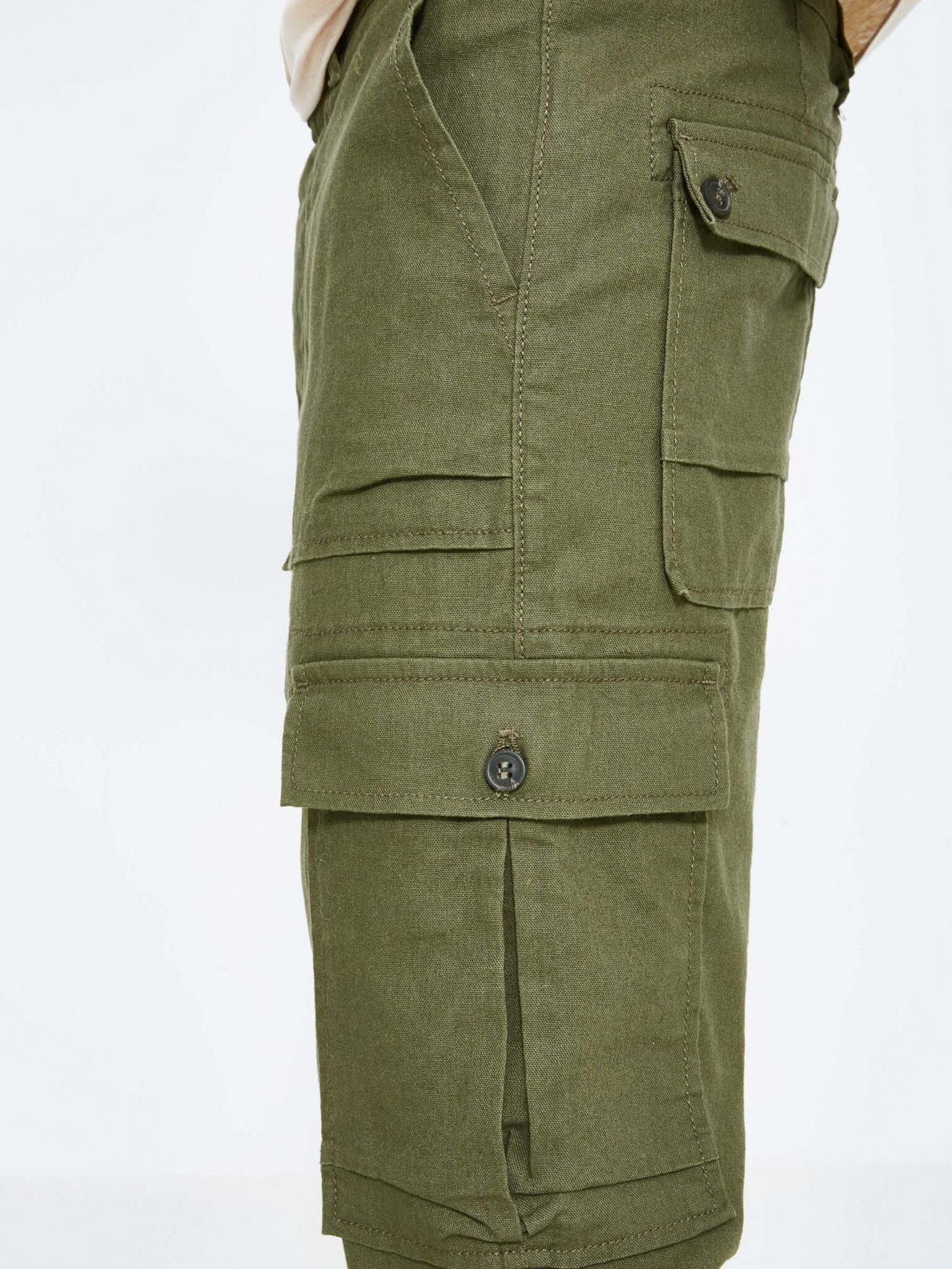 Celio Loking Pantaloni Verde - Pled.ro