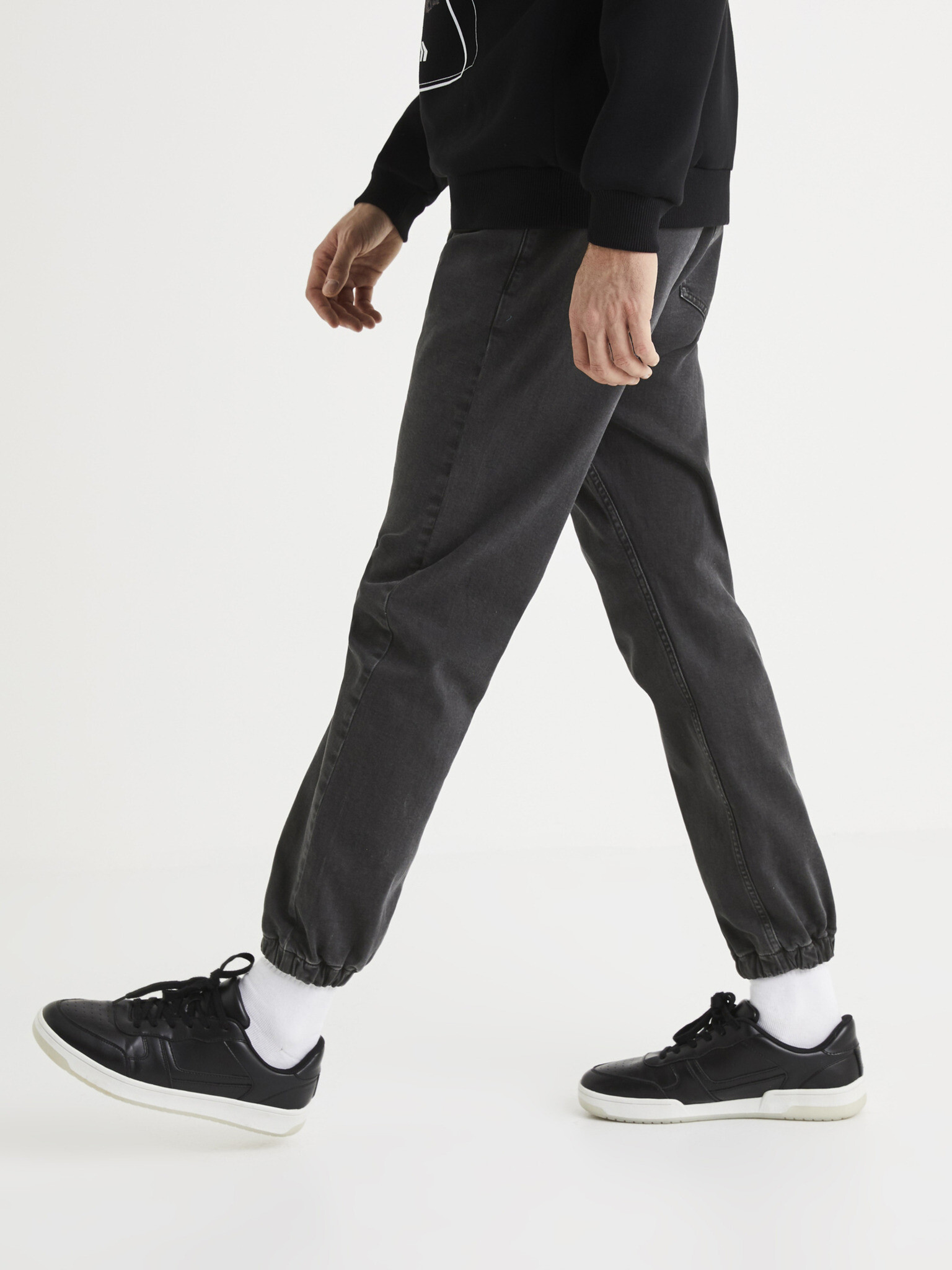 Celio Pantaloni Negru - Pled.ro