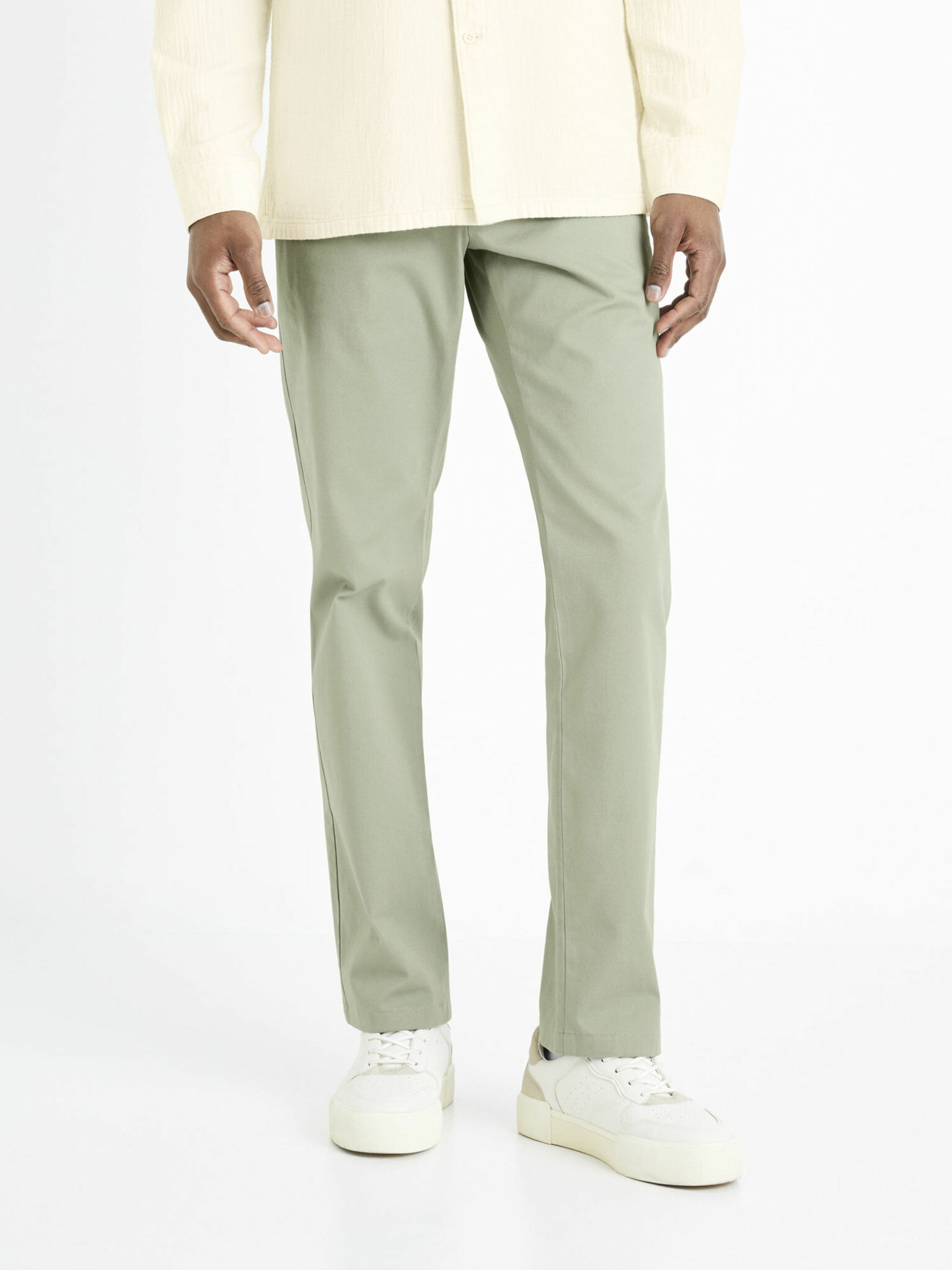 Celio Tohenri Pantaloni Verde - Pled.ro