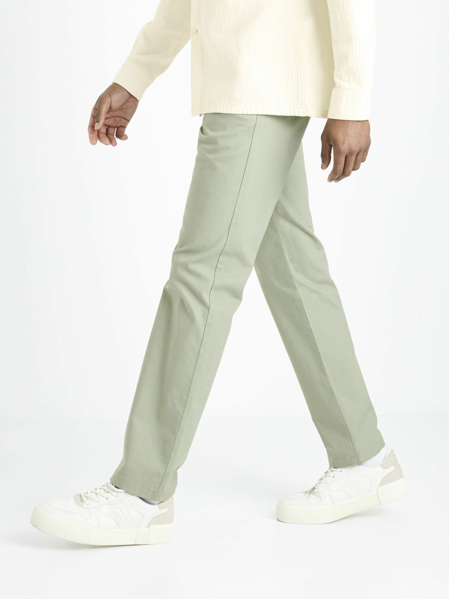 Celio Tohenri Pantaloni Verde - Pled.ro