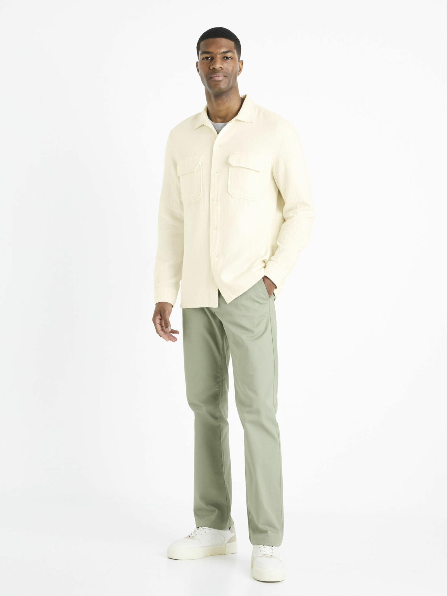 Celio Tohenri Pantaloni Verde - Pled.ro