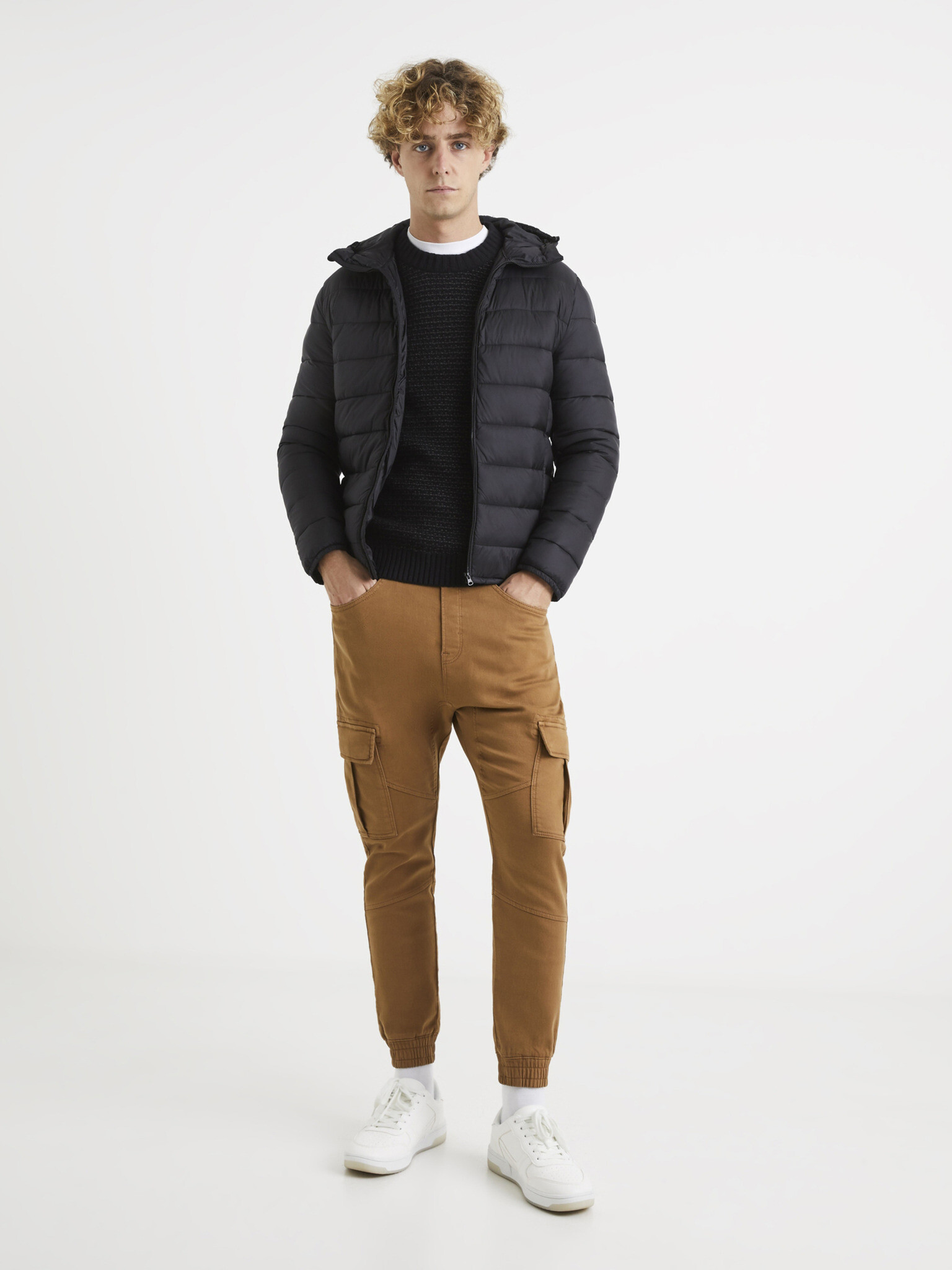 Celio Vokit Pantaloni Maro - Pled.ro