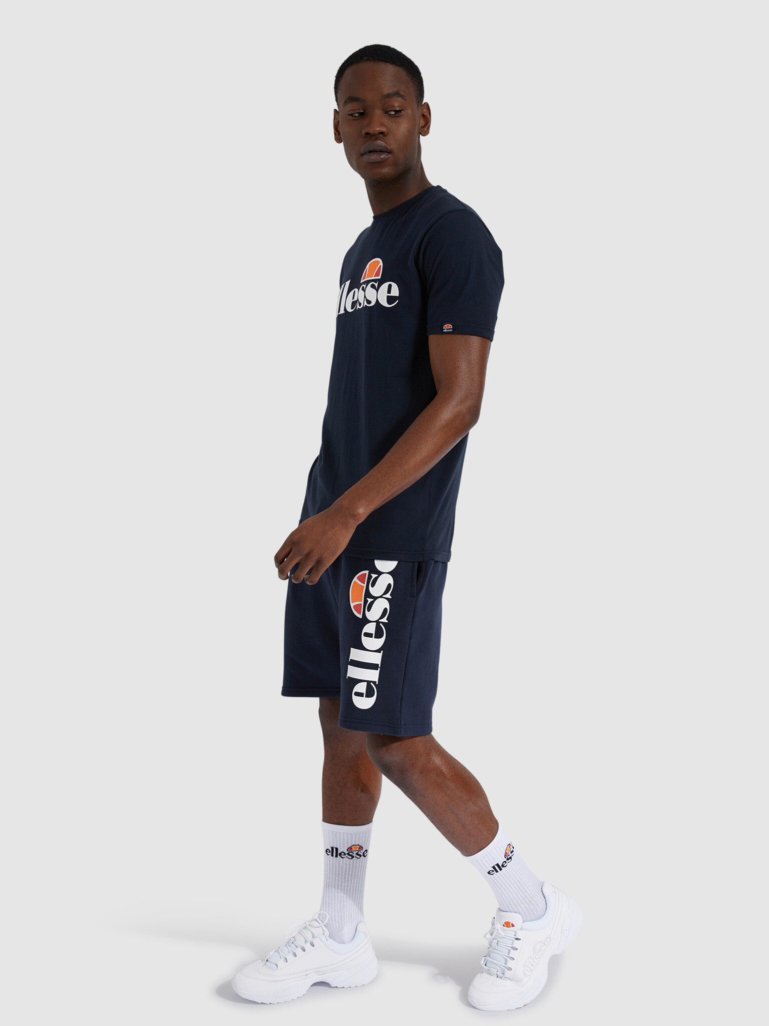 Ellesse Bossini Pantaloni scurți Albastru - Pled.ro