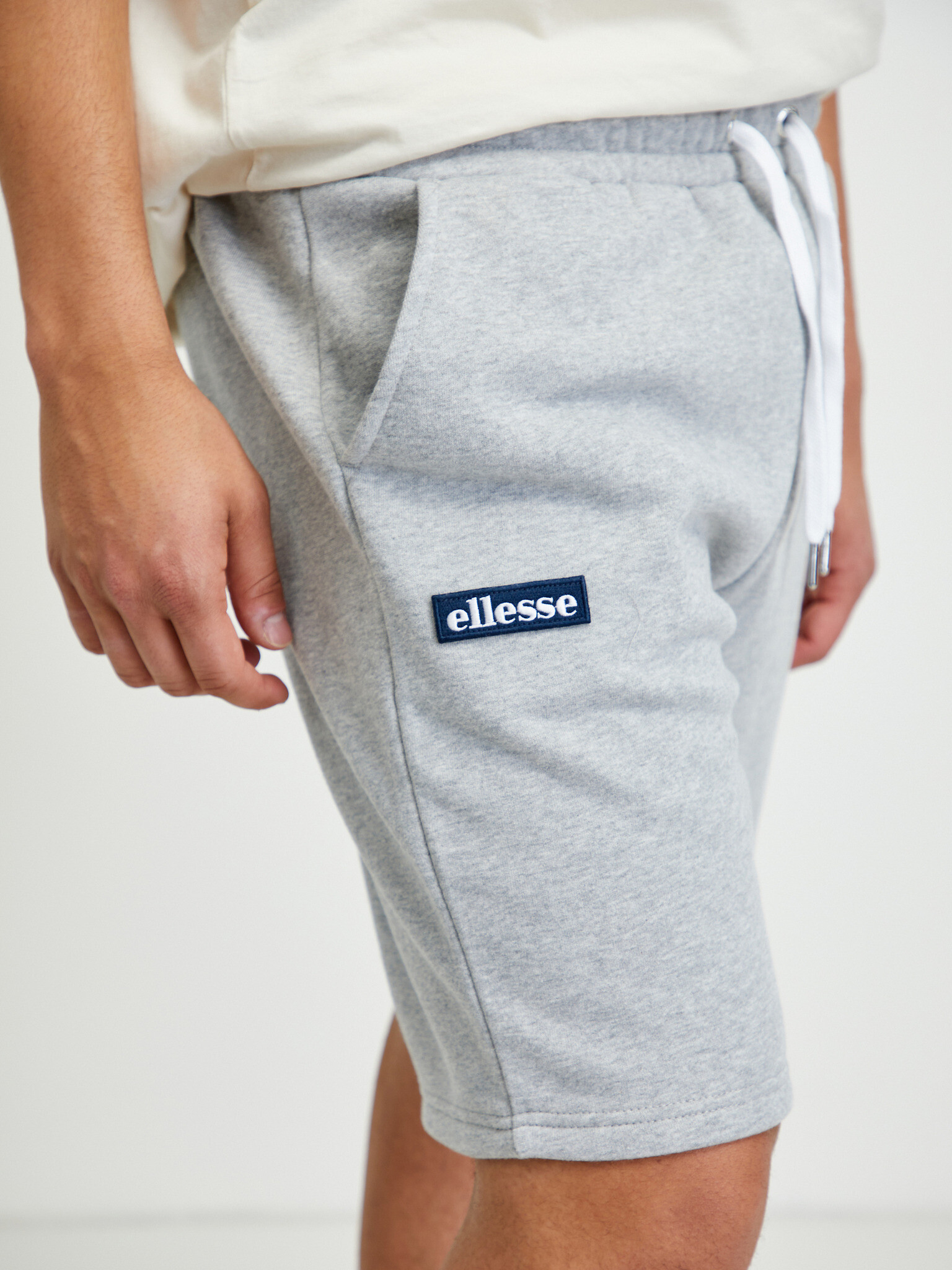 Ellesse Noli Pantaloni scurți Gri - Pled.ro