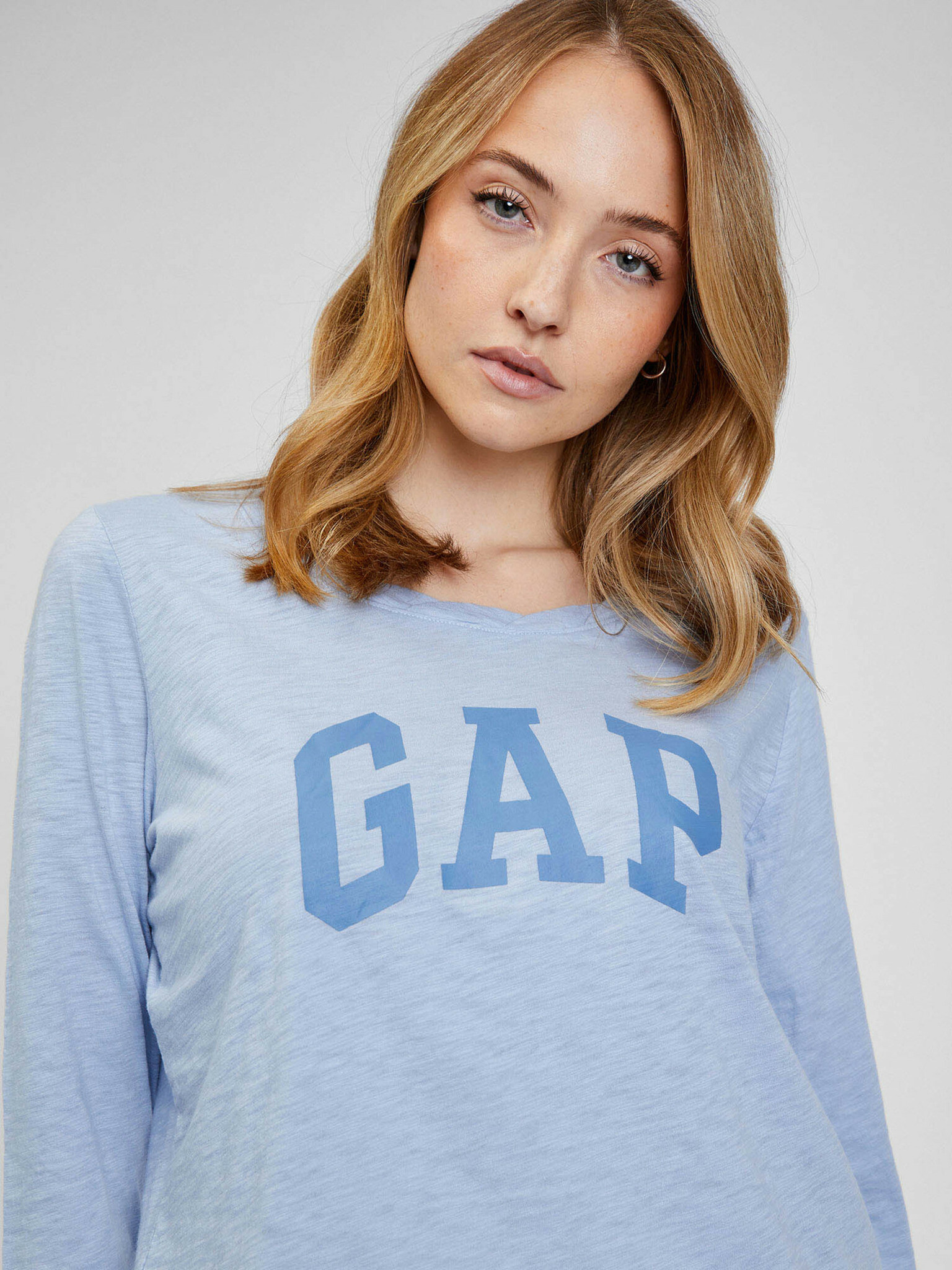 GAP Tricou Albastru - Pled.ro