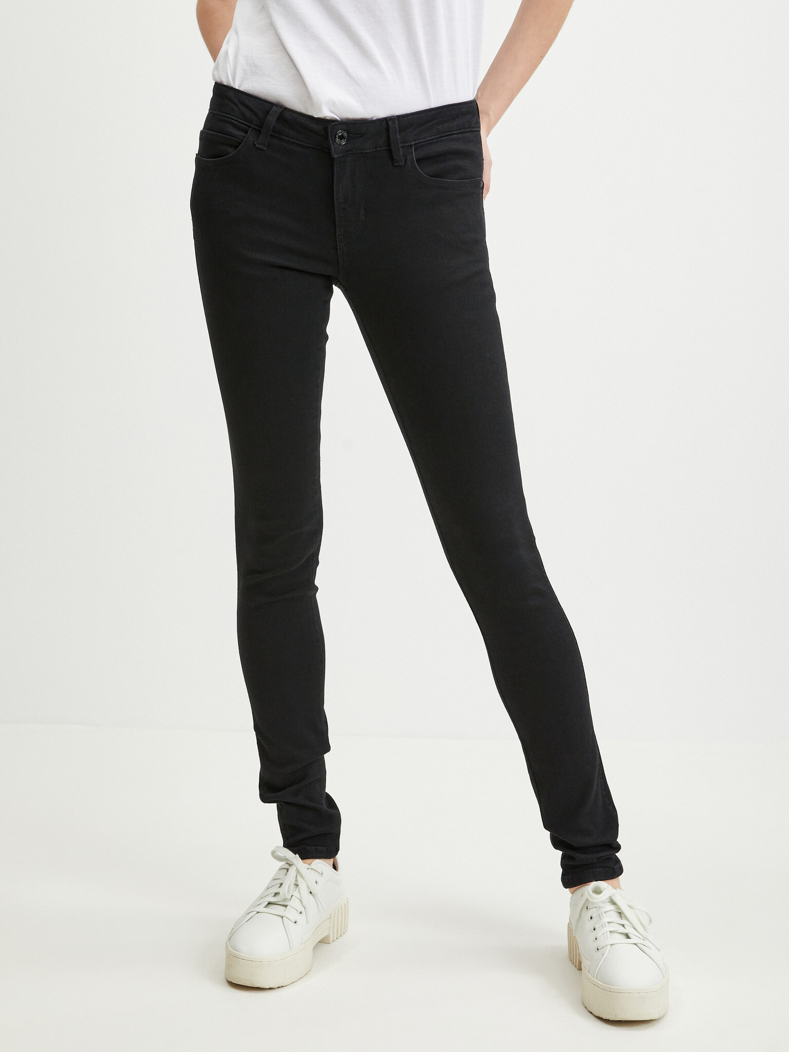 Guess Curve X Jeans Negru - Pled.ro