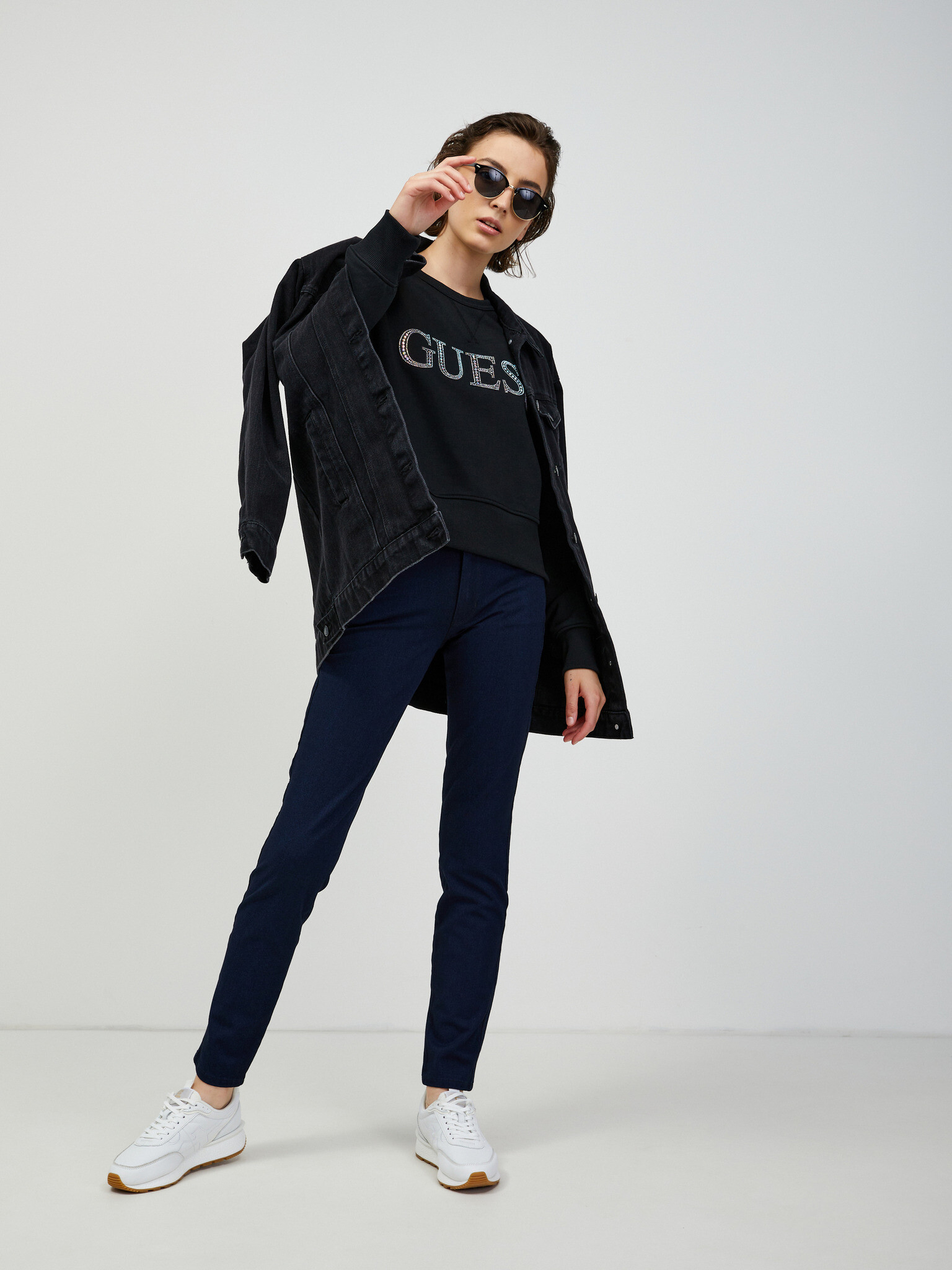 Guess Linfea Hanorac Negru - Pled.ro