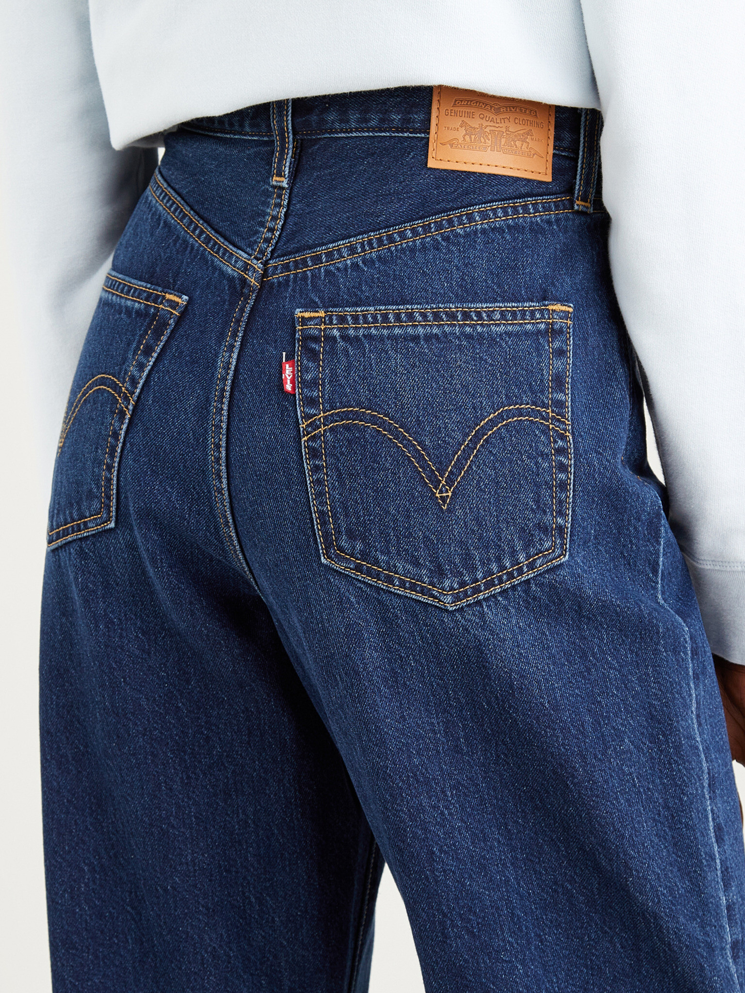 Levi's® High Loose Taper Jeans Albastru - Pled.ro