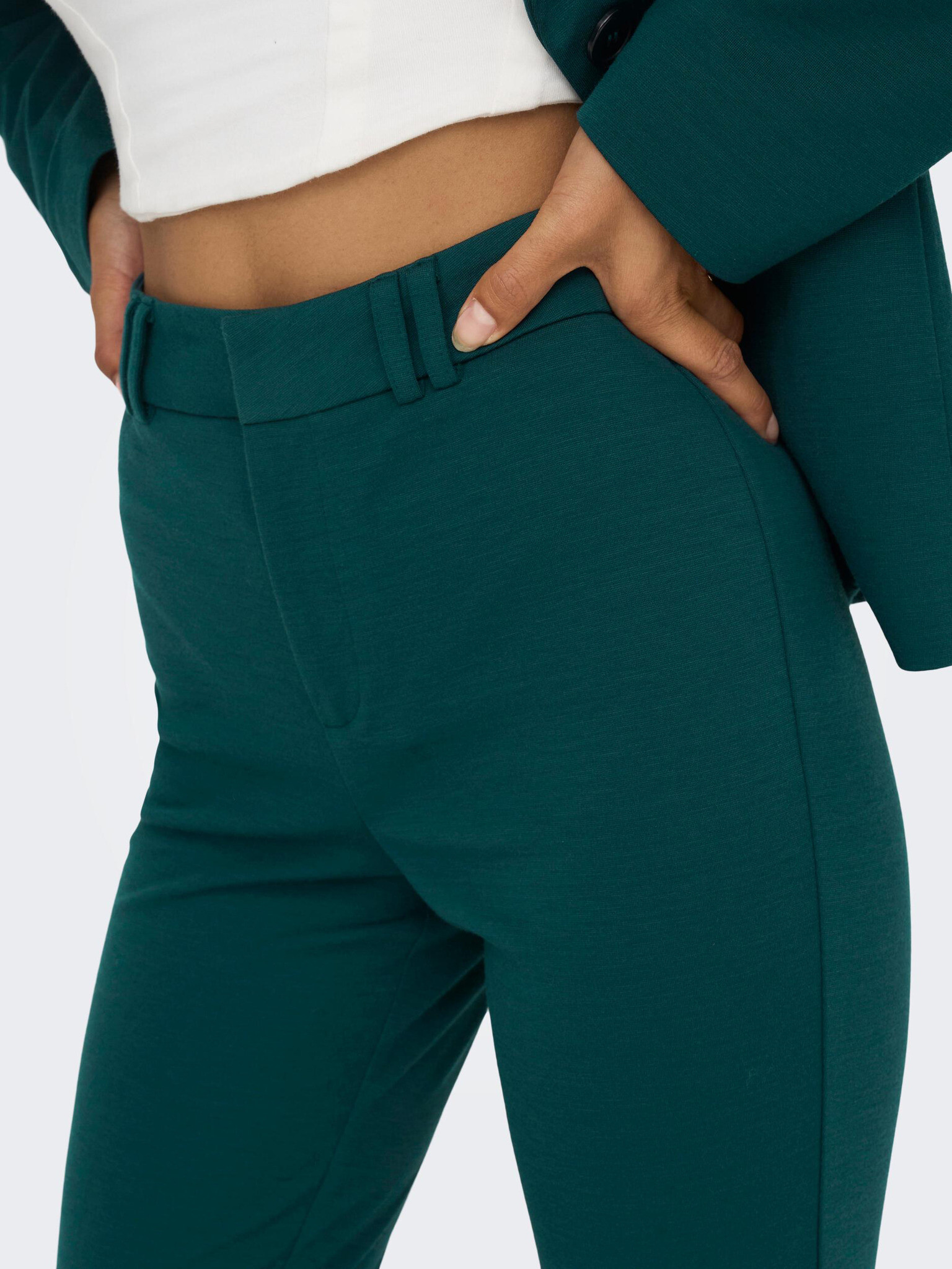 ONLY Peach Pantaloni Verde - Pled.ro