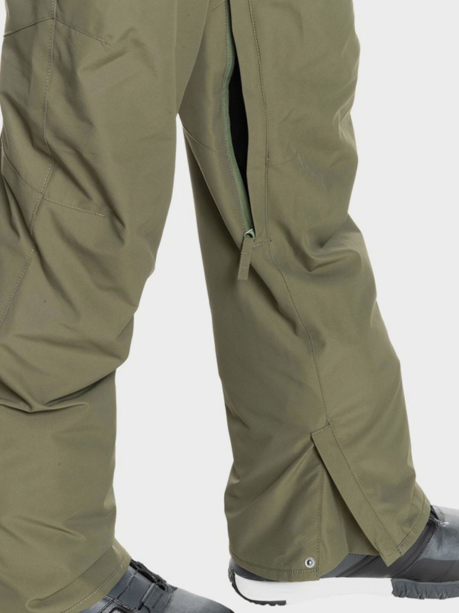 Quiksilver Pantaloni Verde - Pled.ro