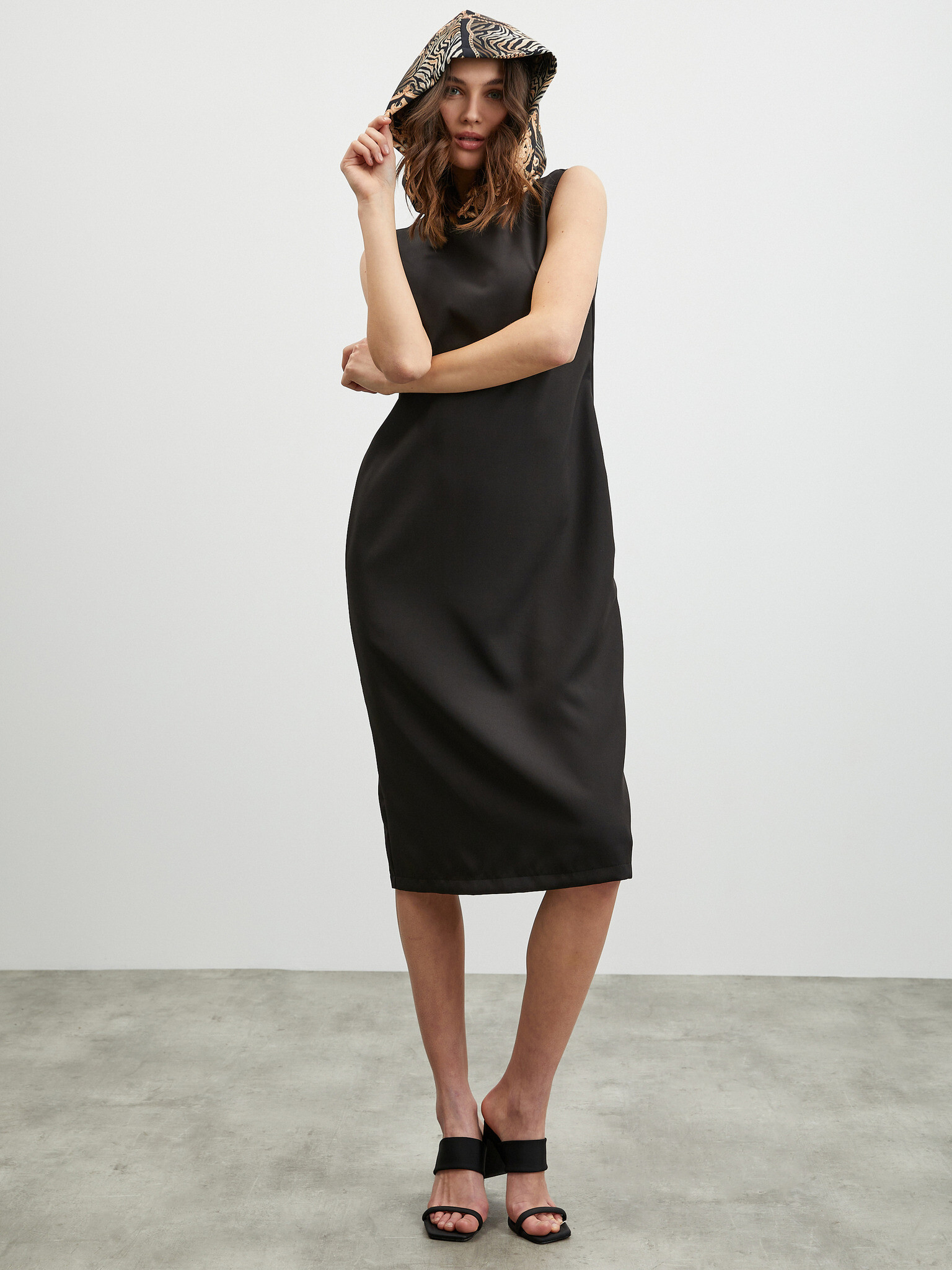 SIMPO Rocket Rochie Negru - Pled.ro