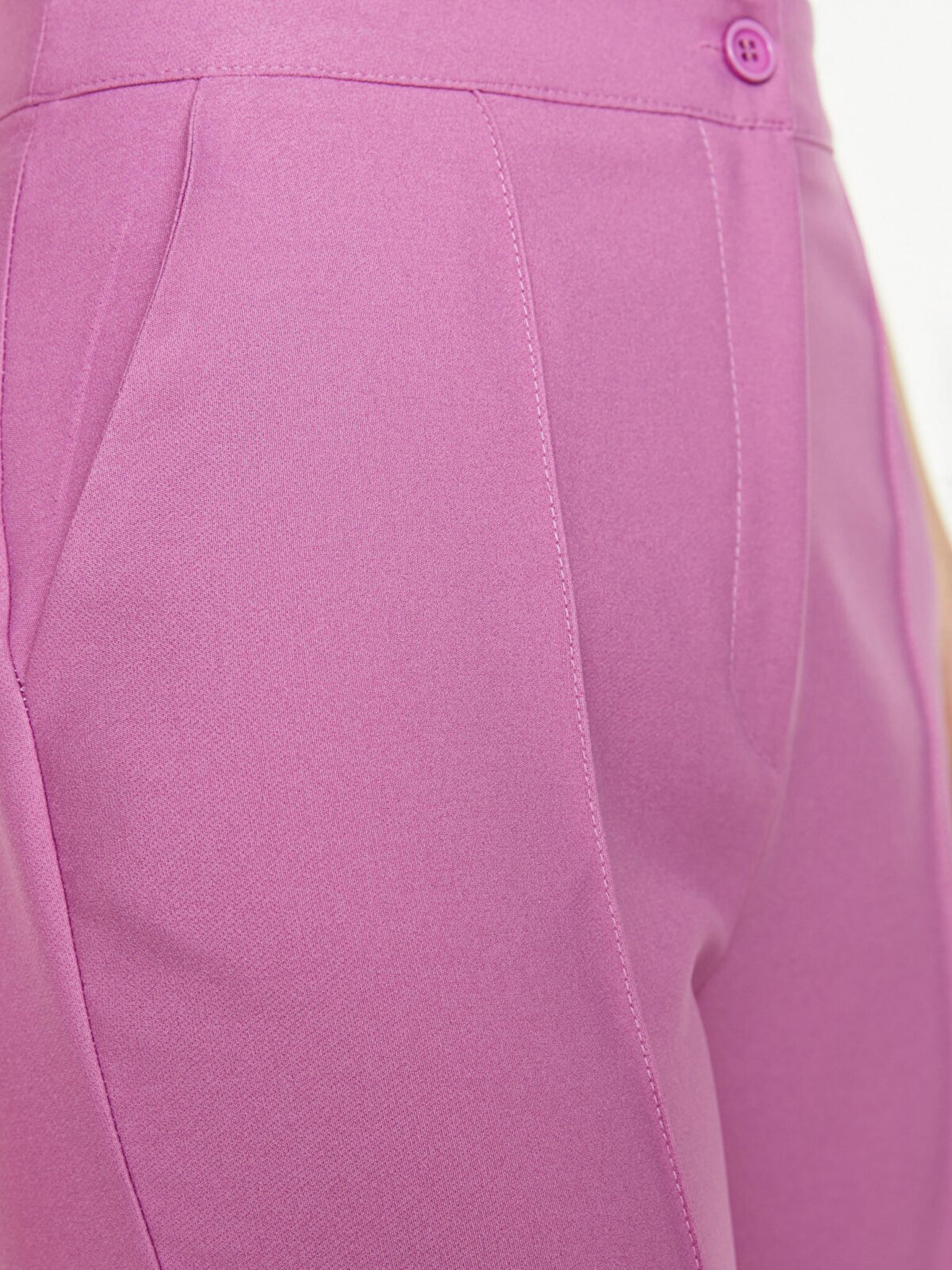 Trendyol Pantaloni Violet - Pled.ro