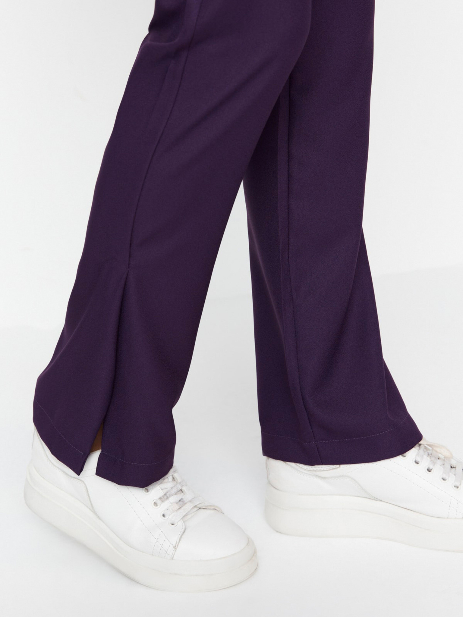 Trendyol Pantaloni Violet - Pled.ro