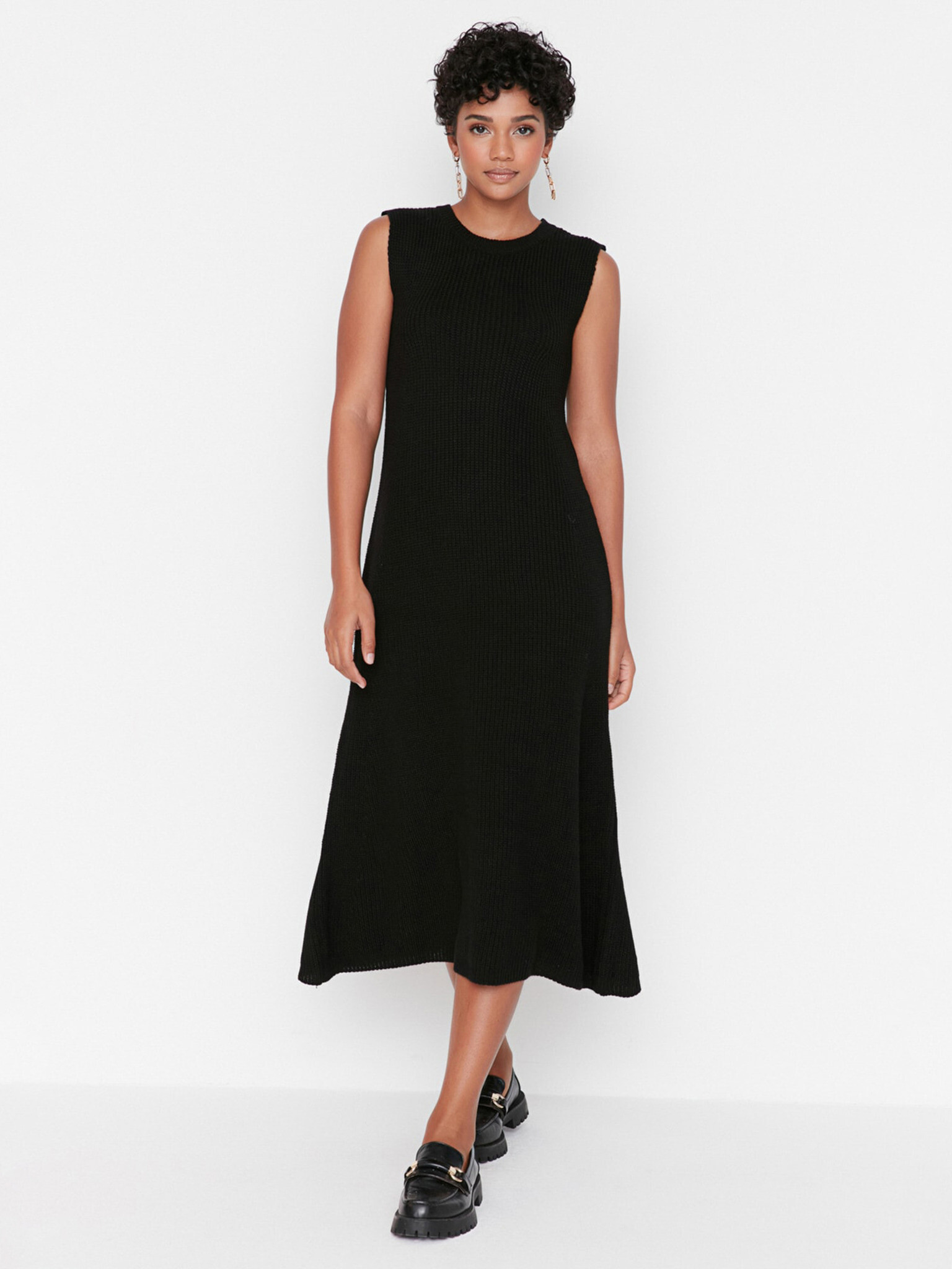 Trendyol Rochie Negru - Pled.ro