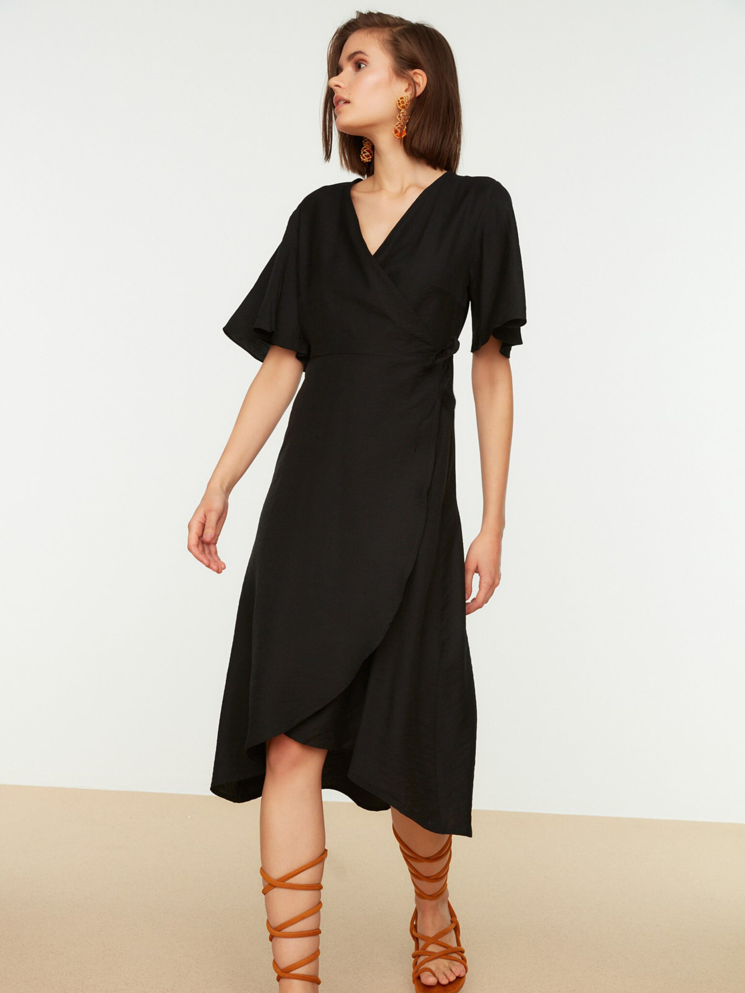 Trendyol Rochie Negru - Pled.ro