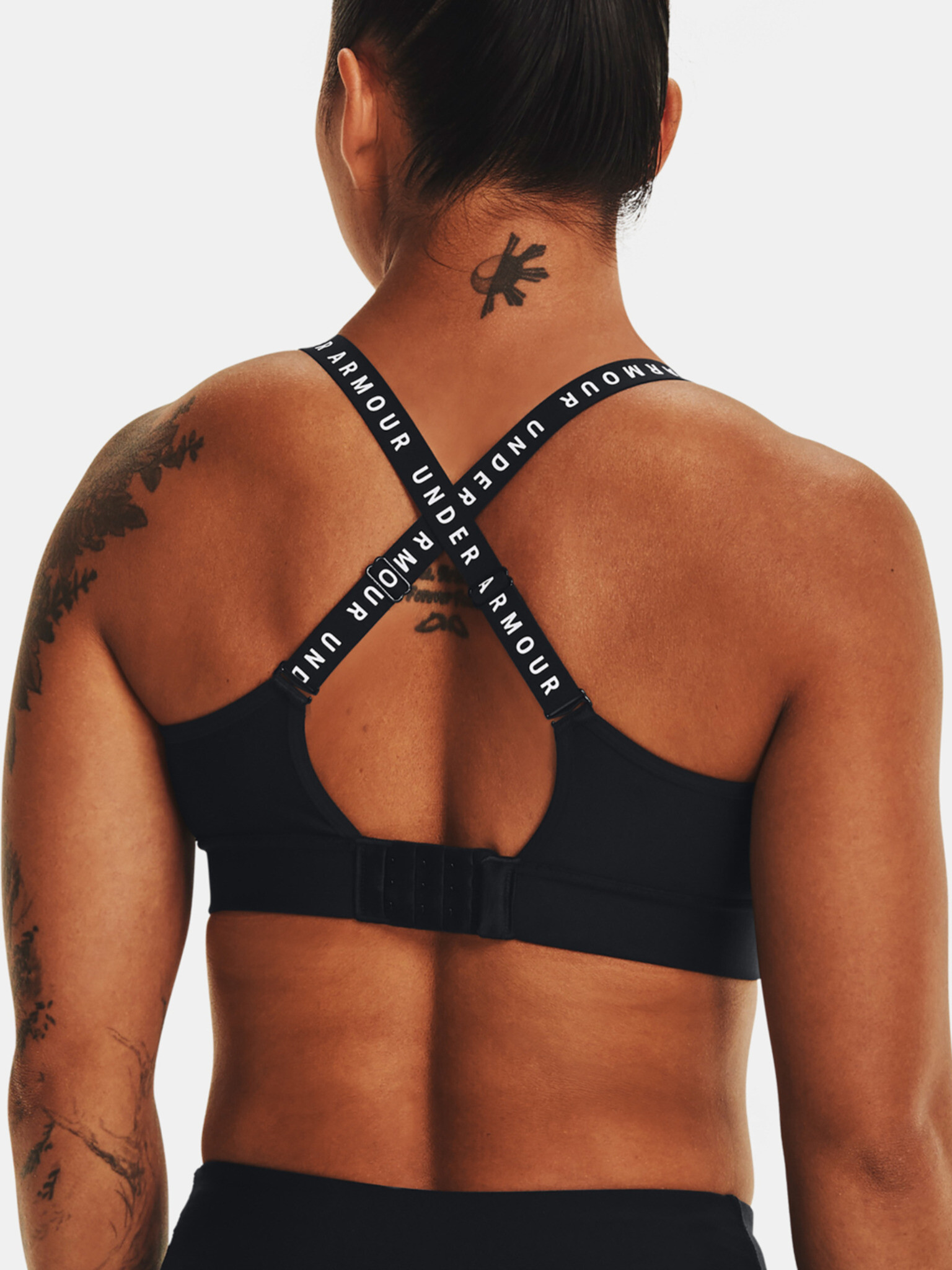 Under Armour Infinity Covered Mid Sutien Negru - Pled.ro