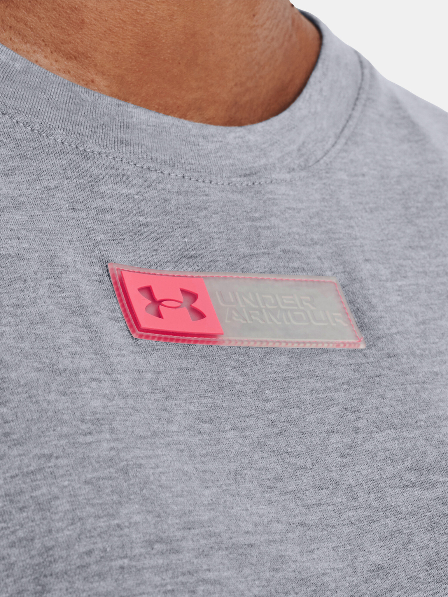 Under Armour Live Woven Pocket Tricou Gri - Pled.ro