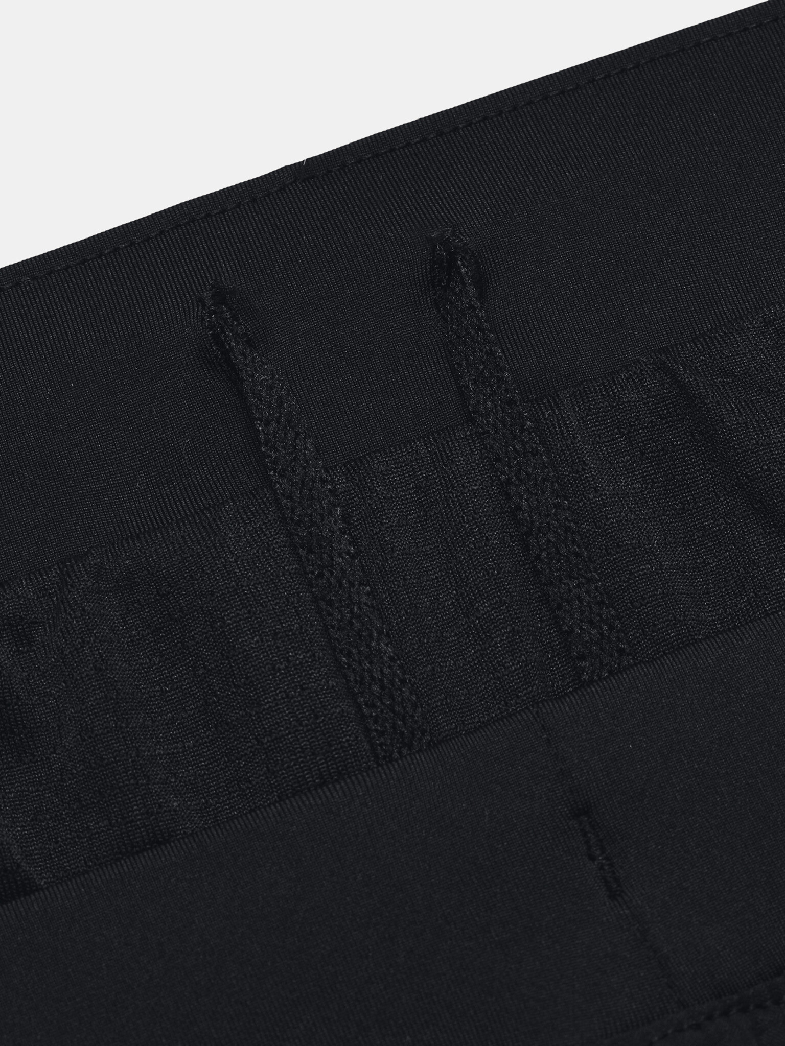 Under Armour UA Launch 7'' Graphic Pantaloni scurți Negru - Pled.ro