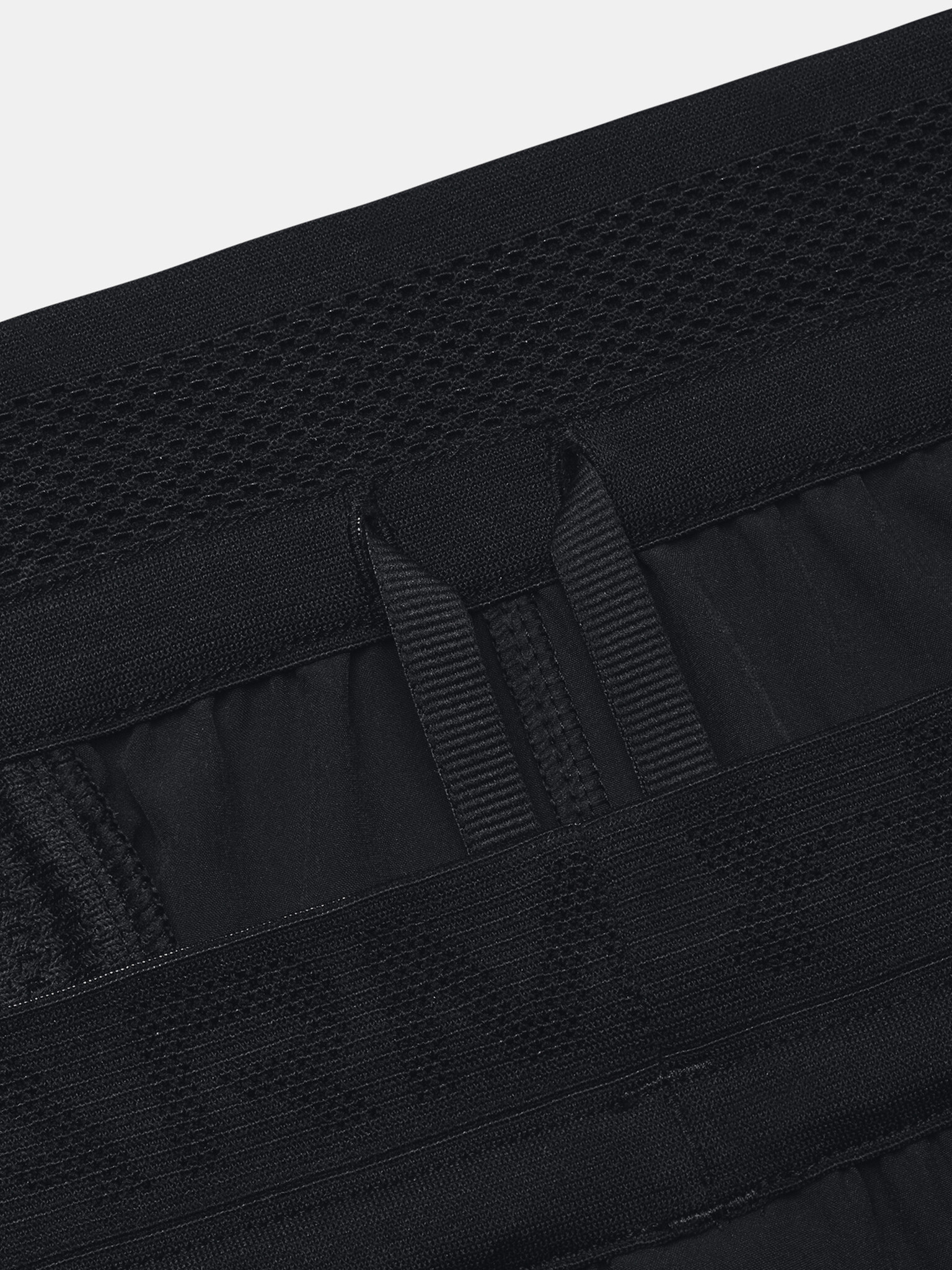 Under Armour UA Peak Woven Shorts-BLK Pantaloni scurți Negru - Pled.ro