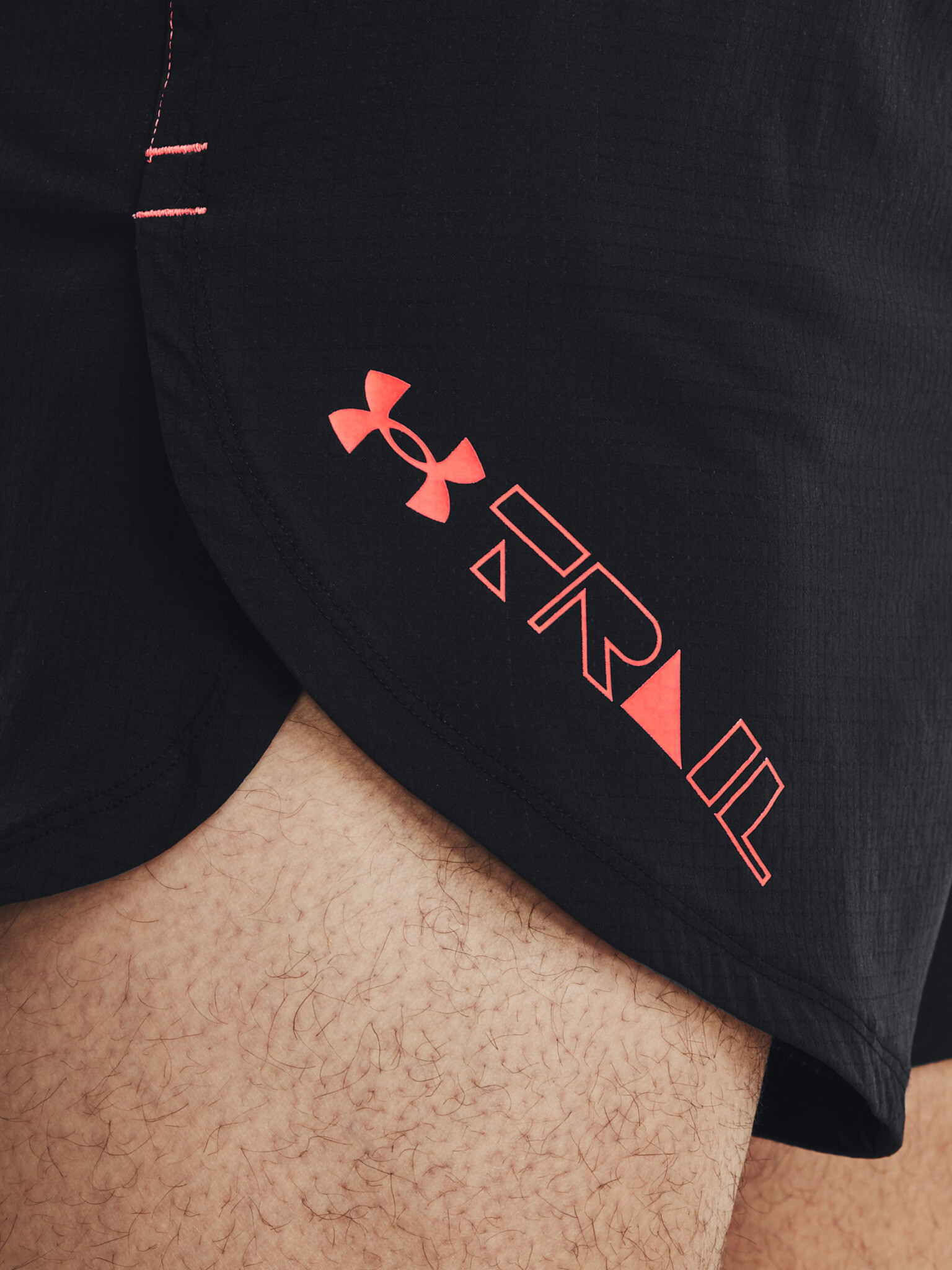 Under Armour UA SpeedPocket Trail Pantaloni scurți Negru - Pled.ro