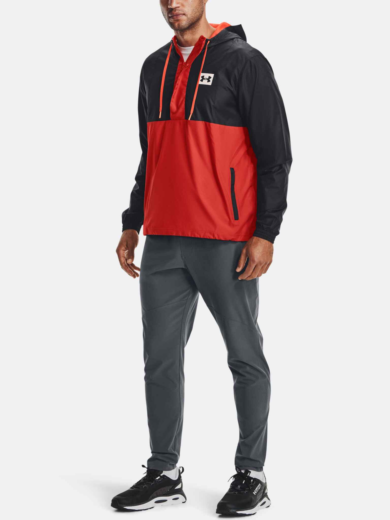 Under Armour UA Stretch Woven Pantaloni de trening Gri - Pled.ro