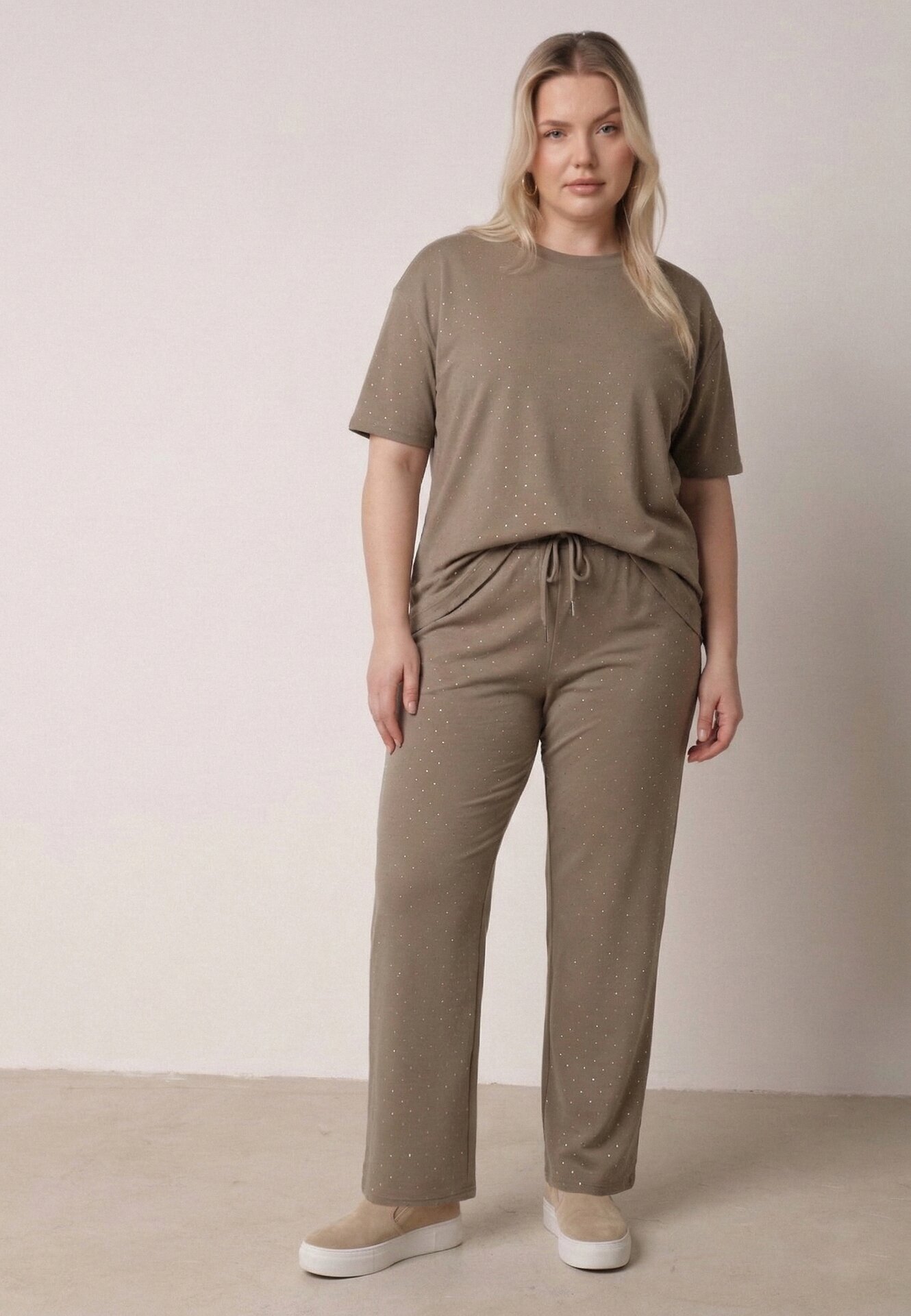 ab. ambitonfly Set Verde din bumbac tip oversized Tricou și Pantaloni Azilane