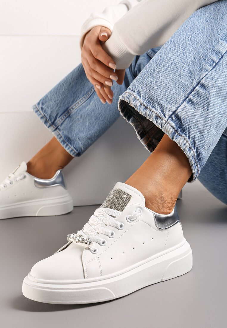  Adidași Alb-Argintii cu Decorație Detașabilă pe Șireturi și cu Zirconii pe Limbă Vanello