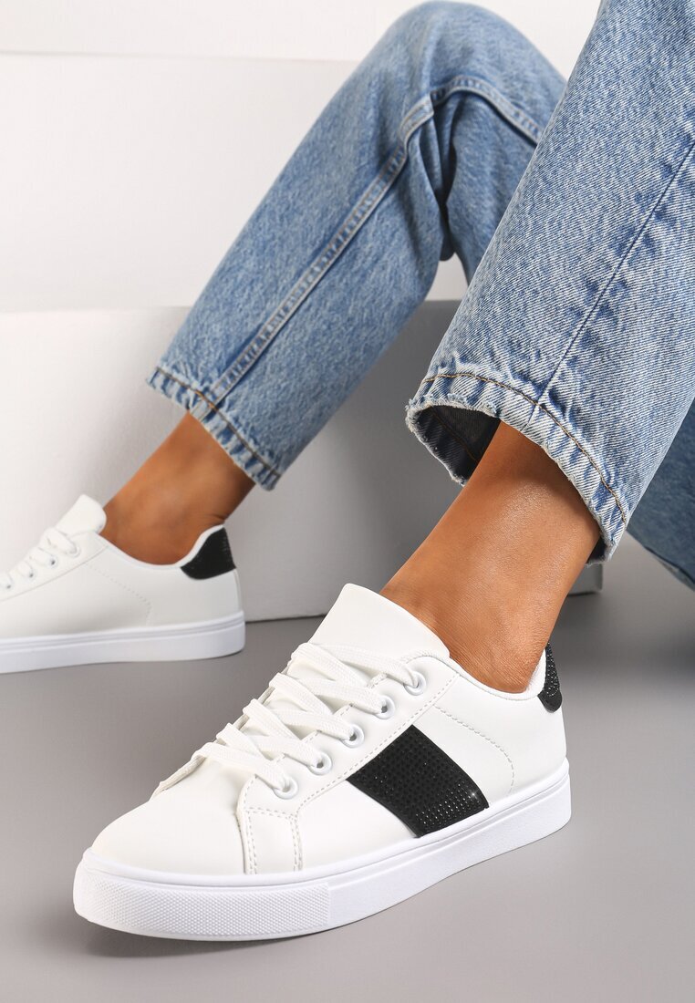  Adidași Alb-Negru Decorați Cu Zirconii Perlara