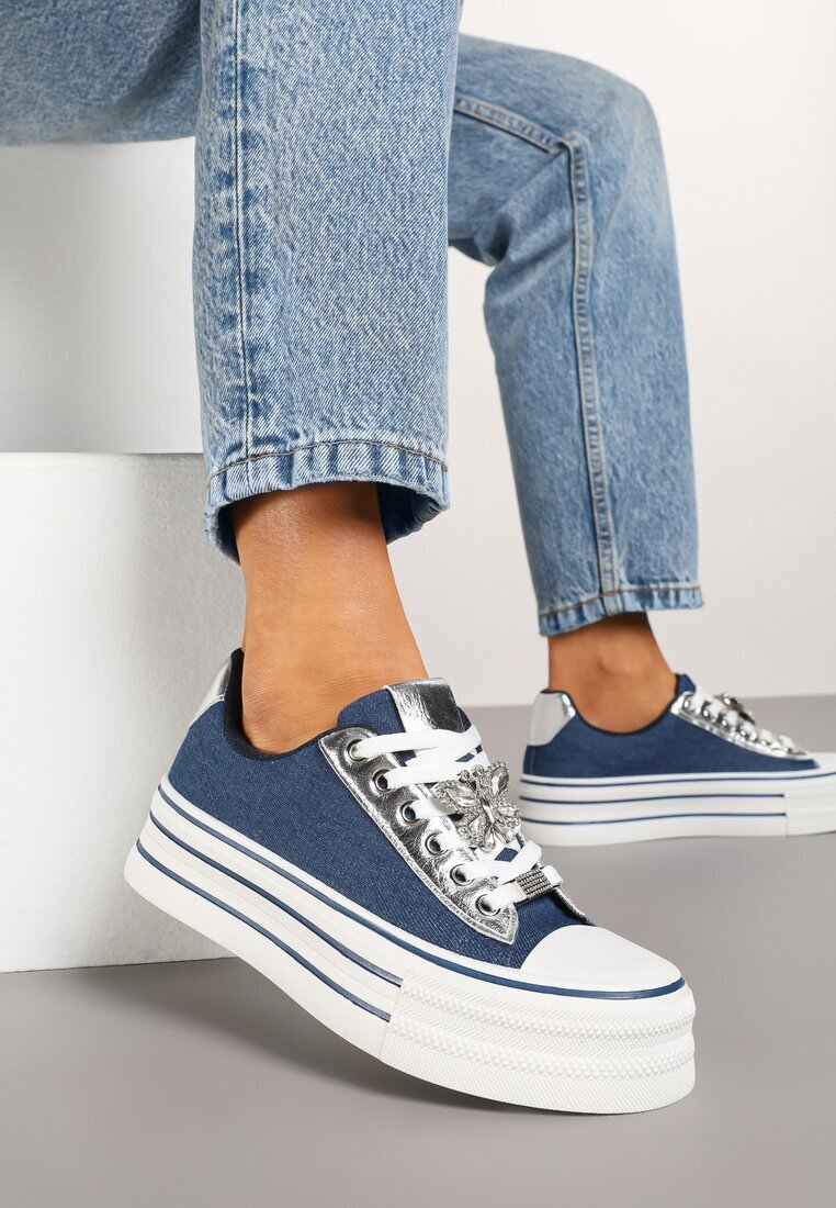  Adidași Albaștri pe Talpă Groasă Decorați cu Aplicație cu Fluture Hanathra