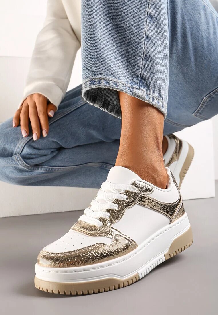  Adidași Albi-Aurii cu Talpă Groasă și Inserții Decorative Uvunna