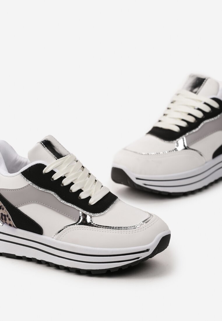  Adidași Albi pe Platformă cu Inserții Metalice Stovia