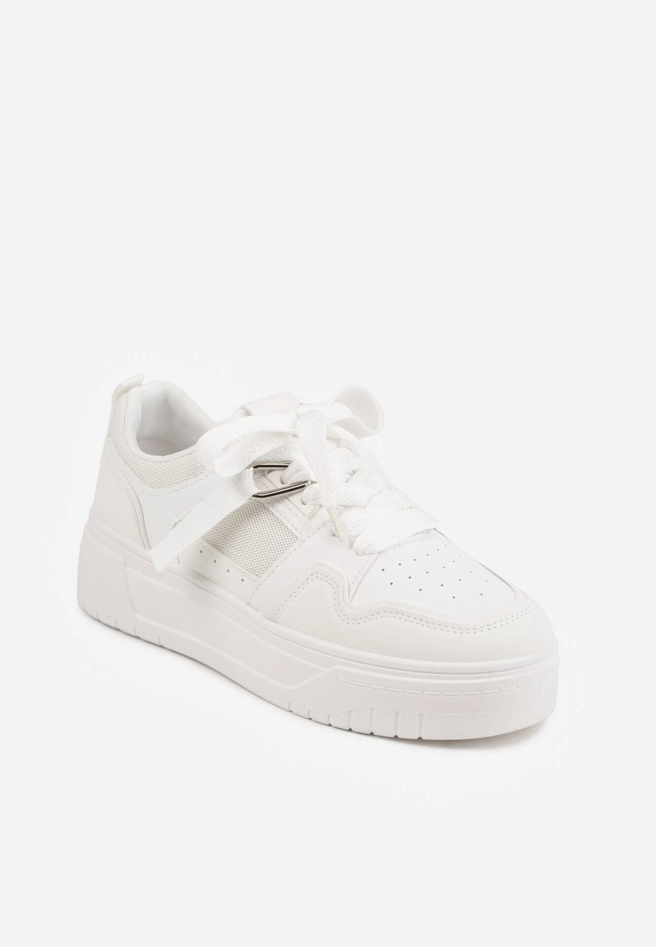  Adidași Albi pe Talpă Groasă cu Șireturi Decorative și Breloc Xalenia