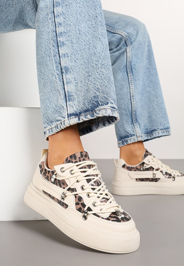  Adidași bej cu imprimeu leopard Calidi