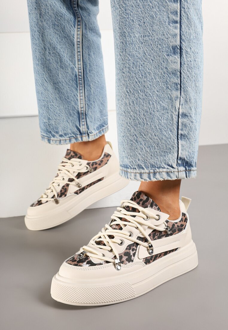  Adidași bej cu imprimeu leopard Calidi