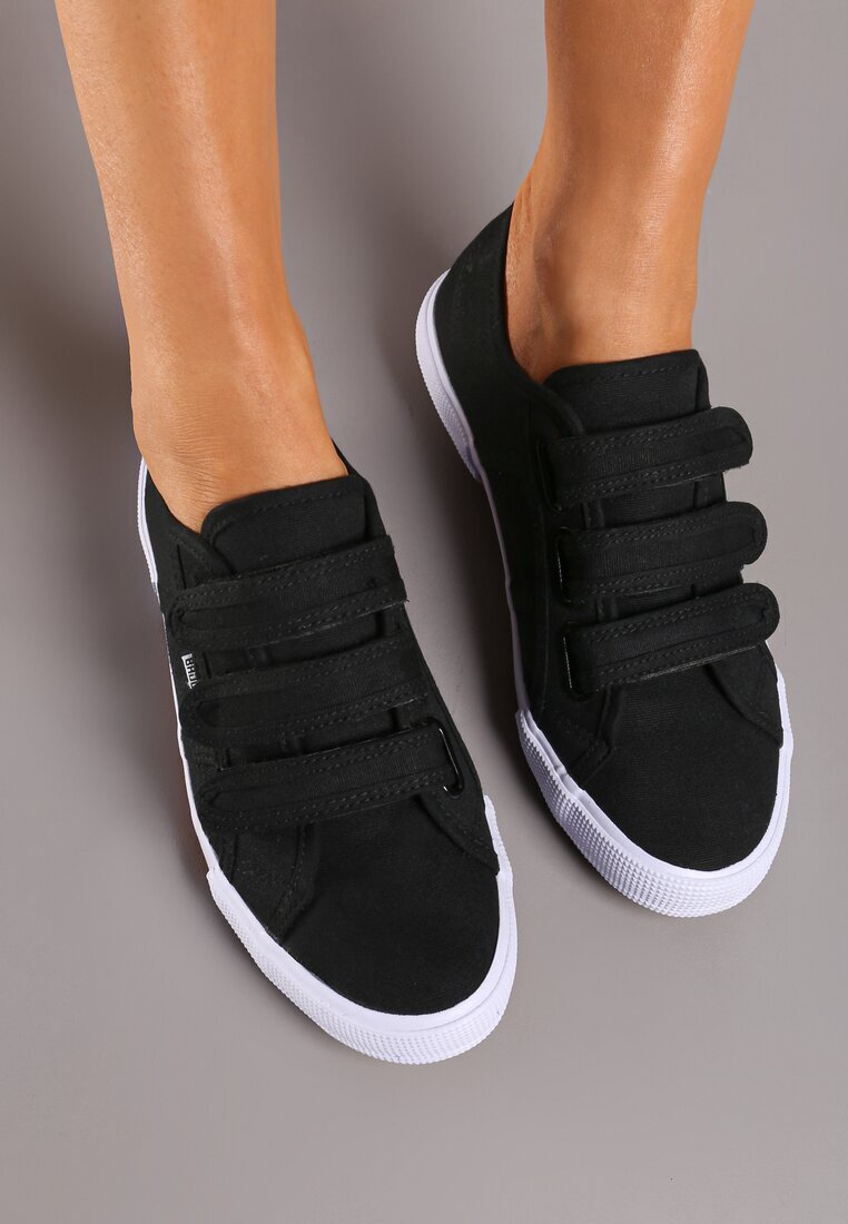  Adidași Negre Iranassa