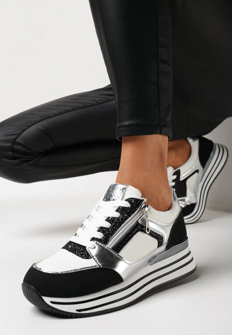  Adidași Negri cu Talpă Groasă cu Paiete și Inserții Metalice Aeliss