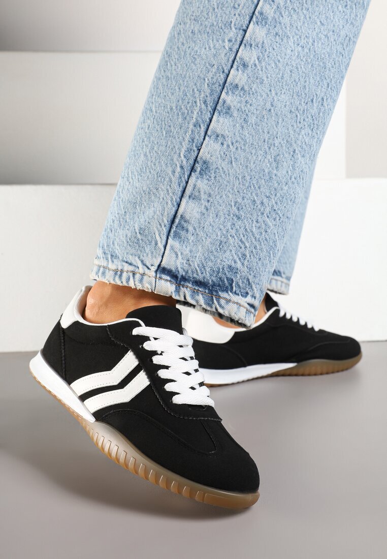  Adidași negri tip teniși cu dungi decorative Zommea