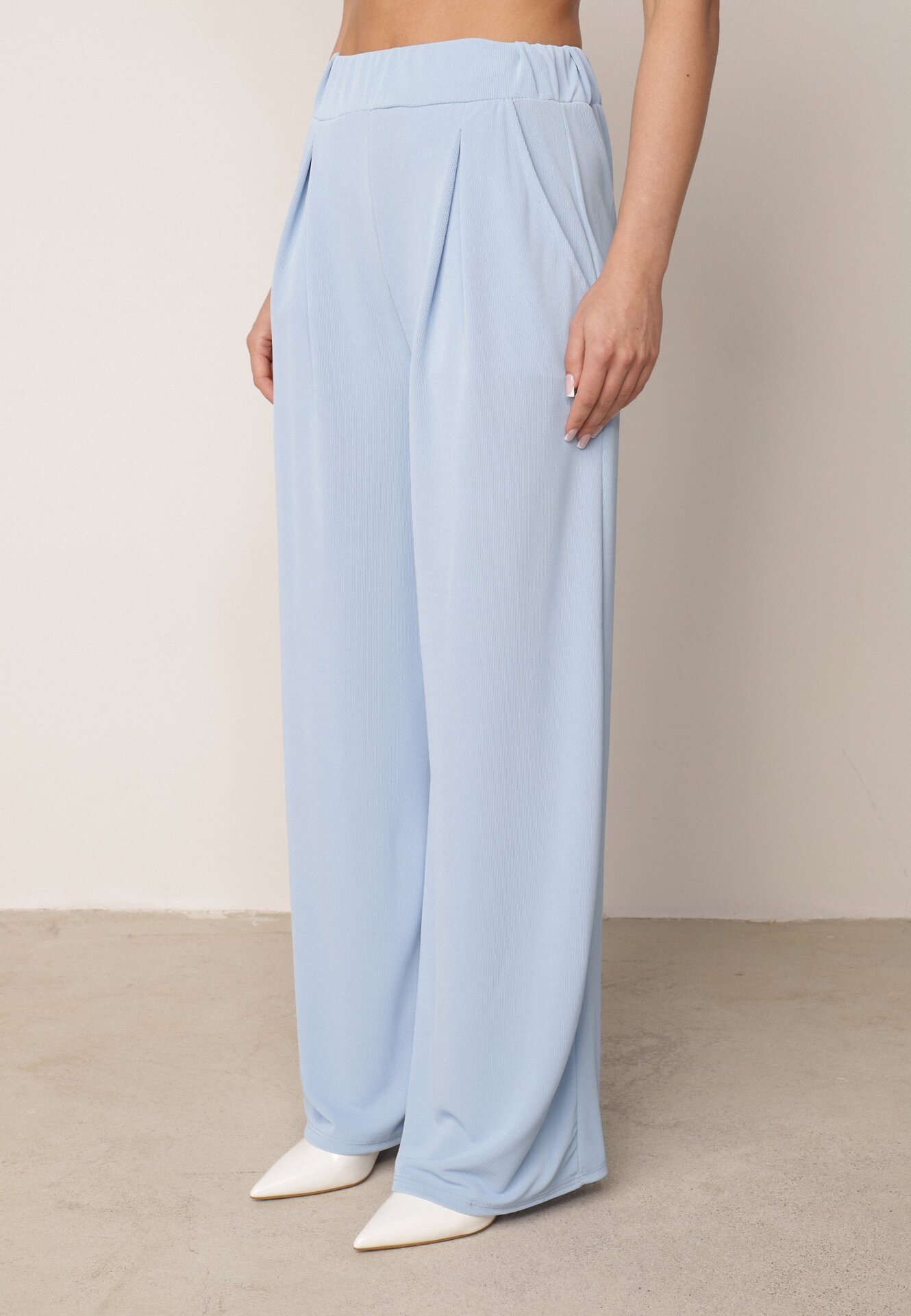 allyson Compleu Albastru deschis Bluză cu Umeri Marcați și Pantaloni Largi cu Elastic Divaires