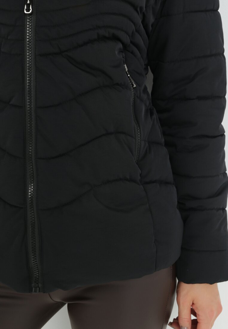 alnwick Geacă Neagră Matlasată cu Glugă de blană Geno