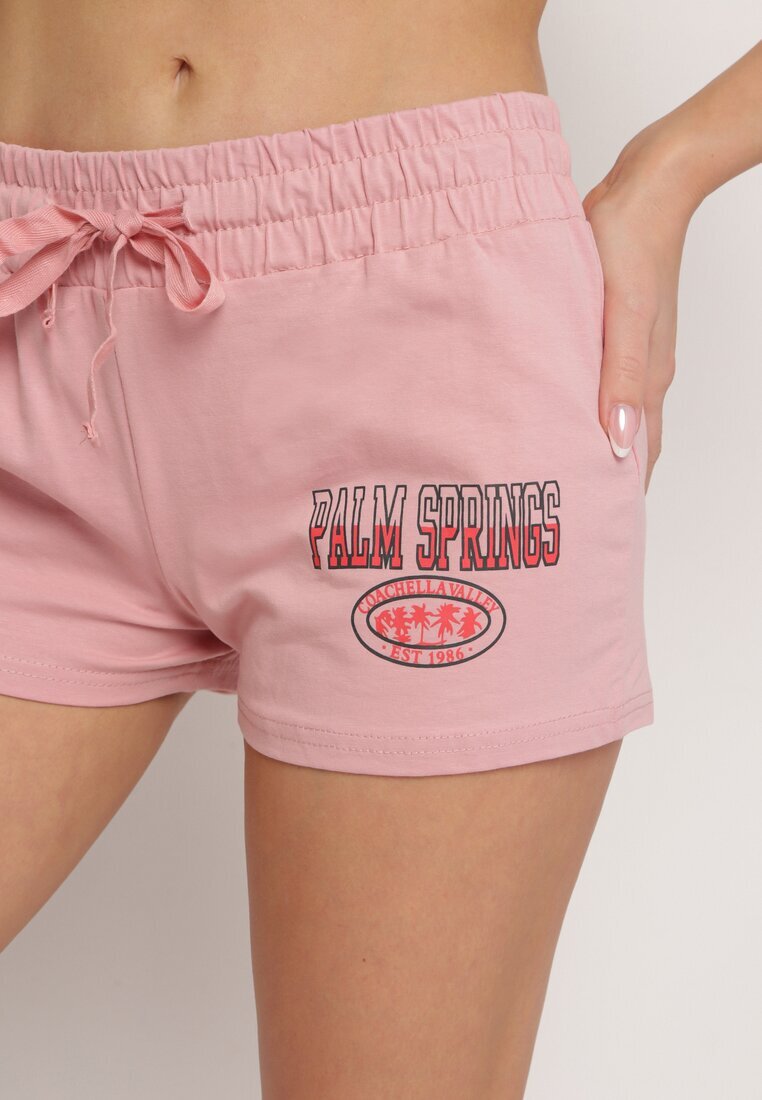alnwick Pantaloni scurți roz din bumbac cu elastic în talie și șnur decorați cu imprimeu Istalia