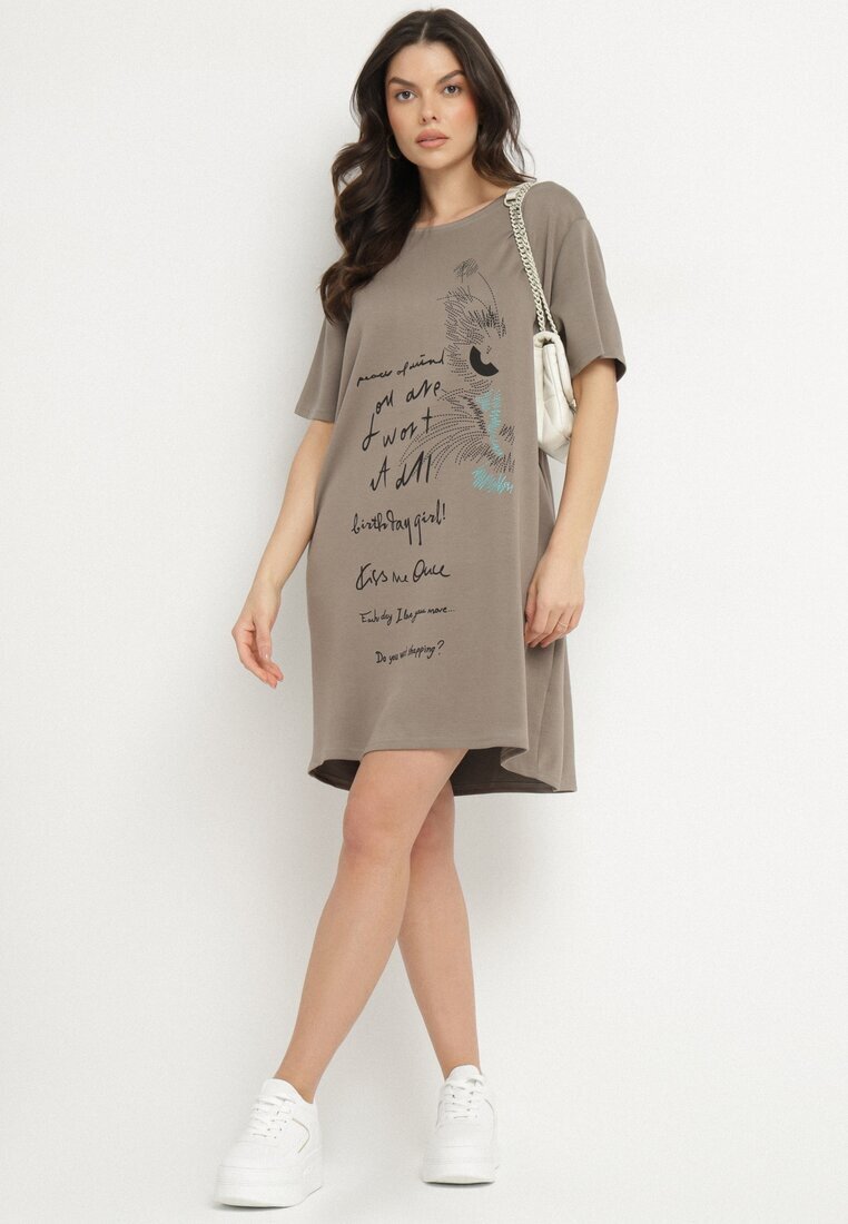 ambitionfly Rochie dreaptă bej închisă cu vâscoză și imprimeu decorativ Amoara