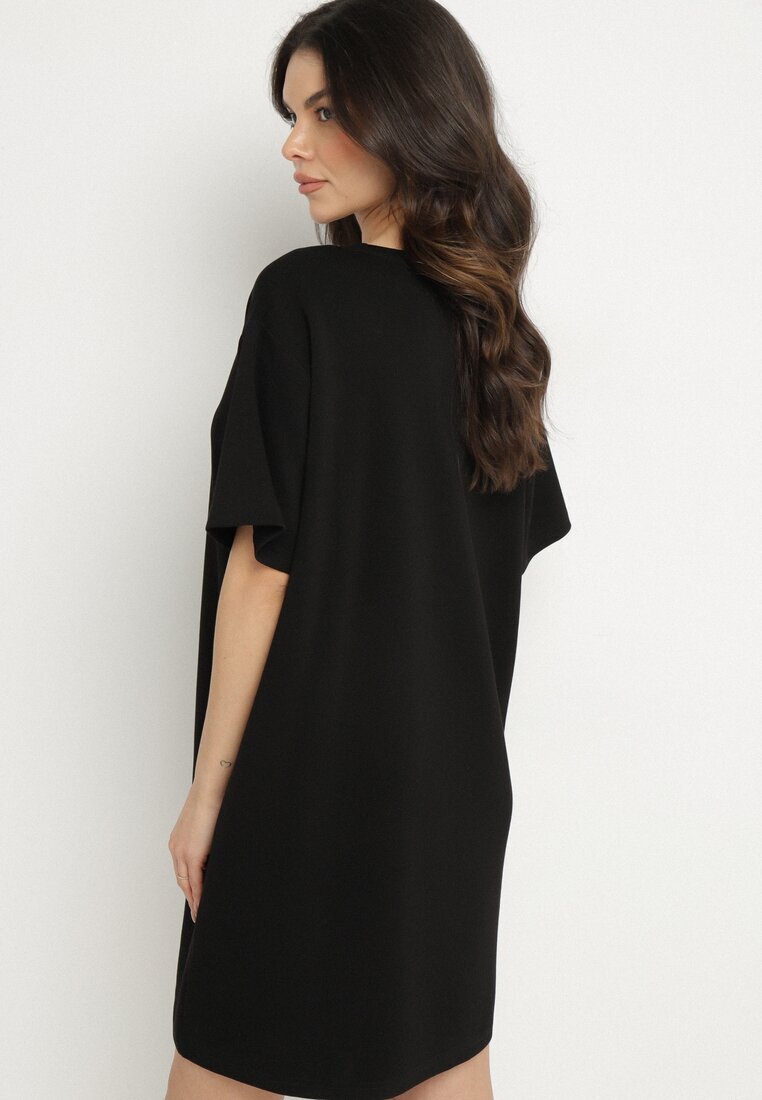 ambitionfly Rochie neagră dreaptă cu viscoză și imprimeu decorativ Amoara