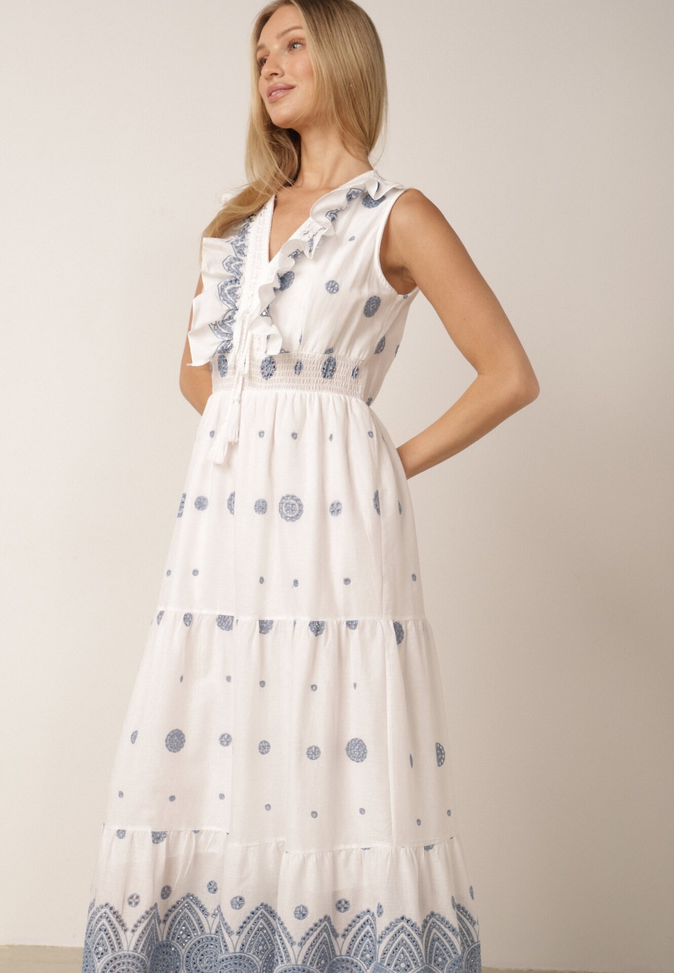 ambitionfly Rochie rustică din bumbac decorată cu broderii și volane Eudarpia Albastră