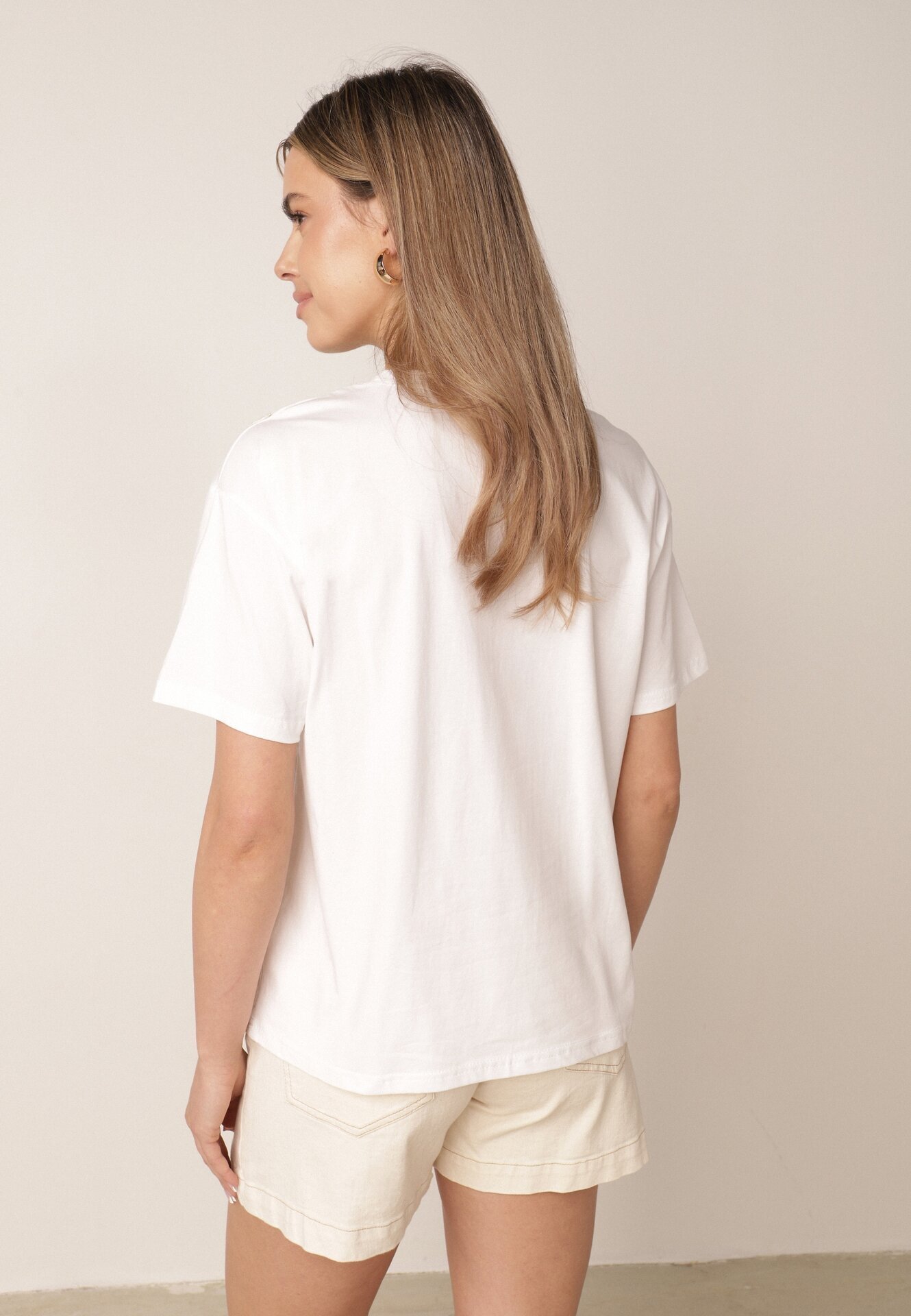 ambitionfly T-shirt din bumbac cu aplicație decorativă din perle și zirconii Haidea Alb